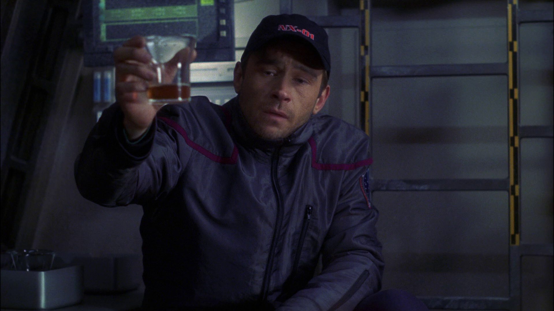 extant_StarTrek_ENT_1x16-ShuttlepodOne_2534.jpg