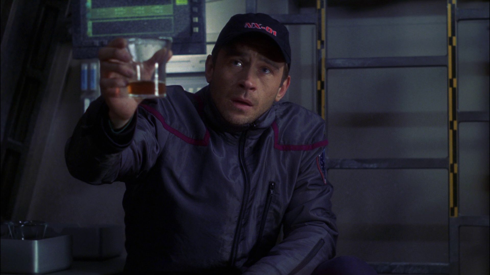 extant_StarTrek_ENT_1x16-ShuttlepodOne_2538.jpg