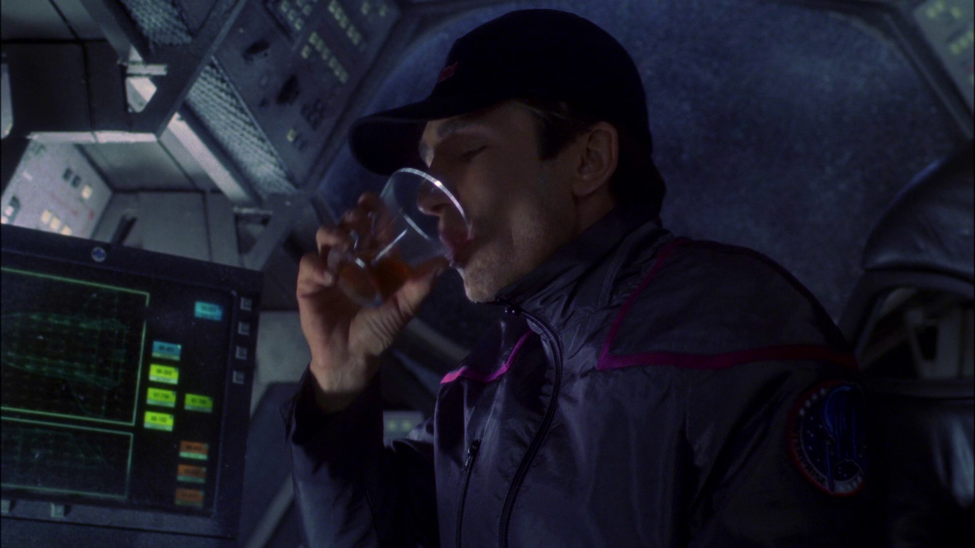 extant_StarTrek_ENT_1x16-ShuttlepodOne_2542.jpg
