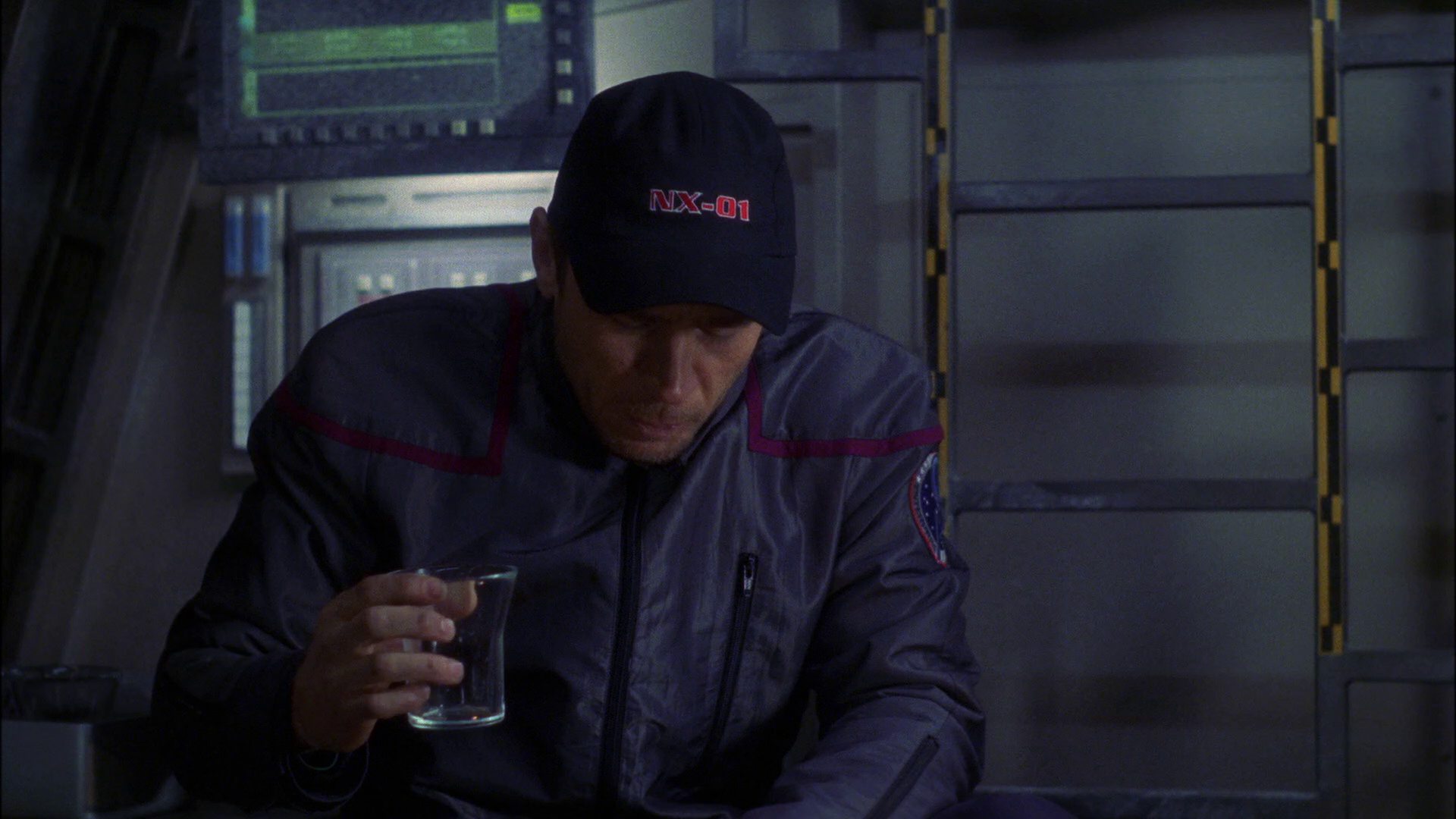 extant_StarTrek_ENT_1x16-ShuttlepodOne_2547.jpg
