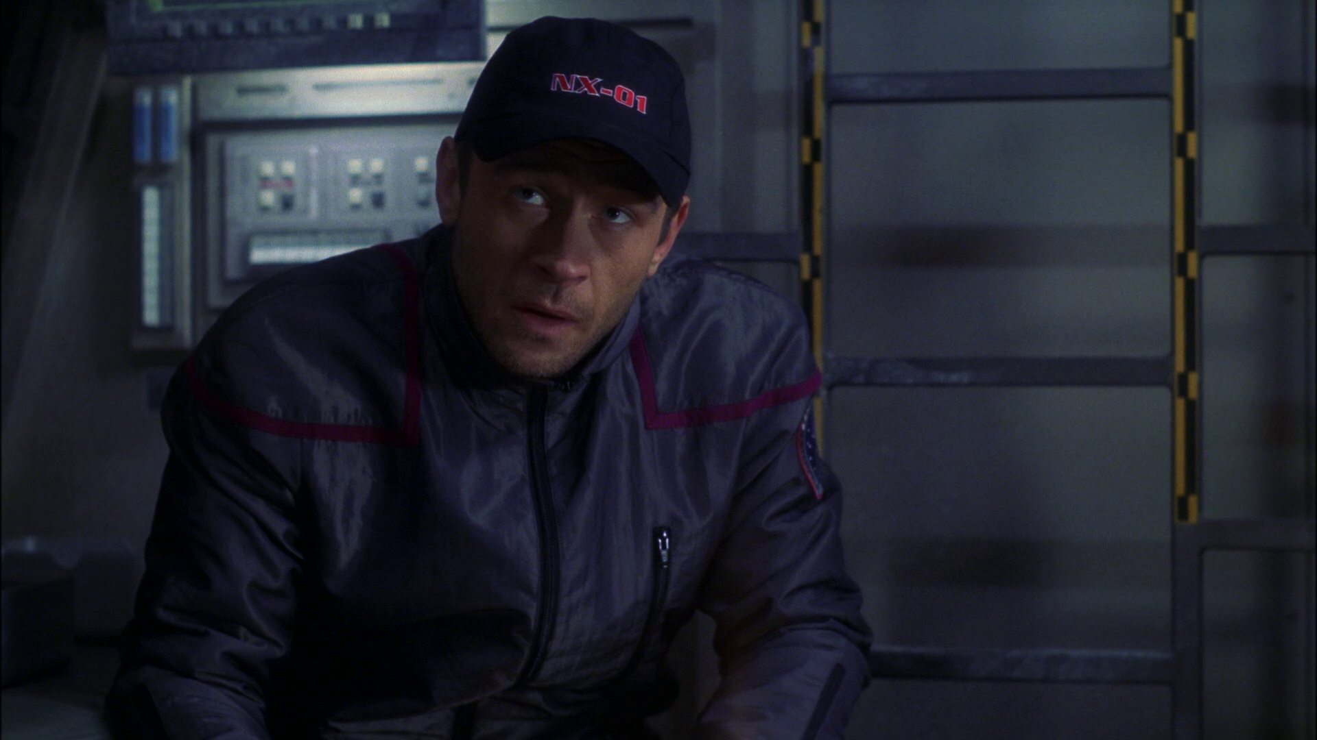 extant_StarTrek_ENT_1x16-ShuttlepodOne_2607.jpg