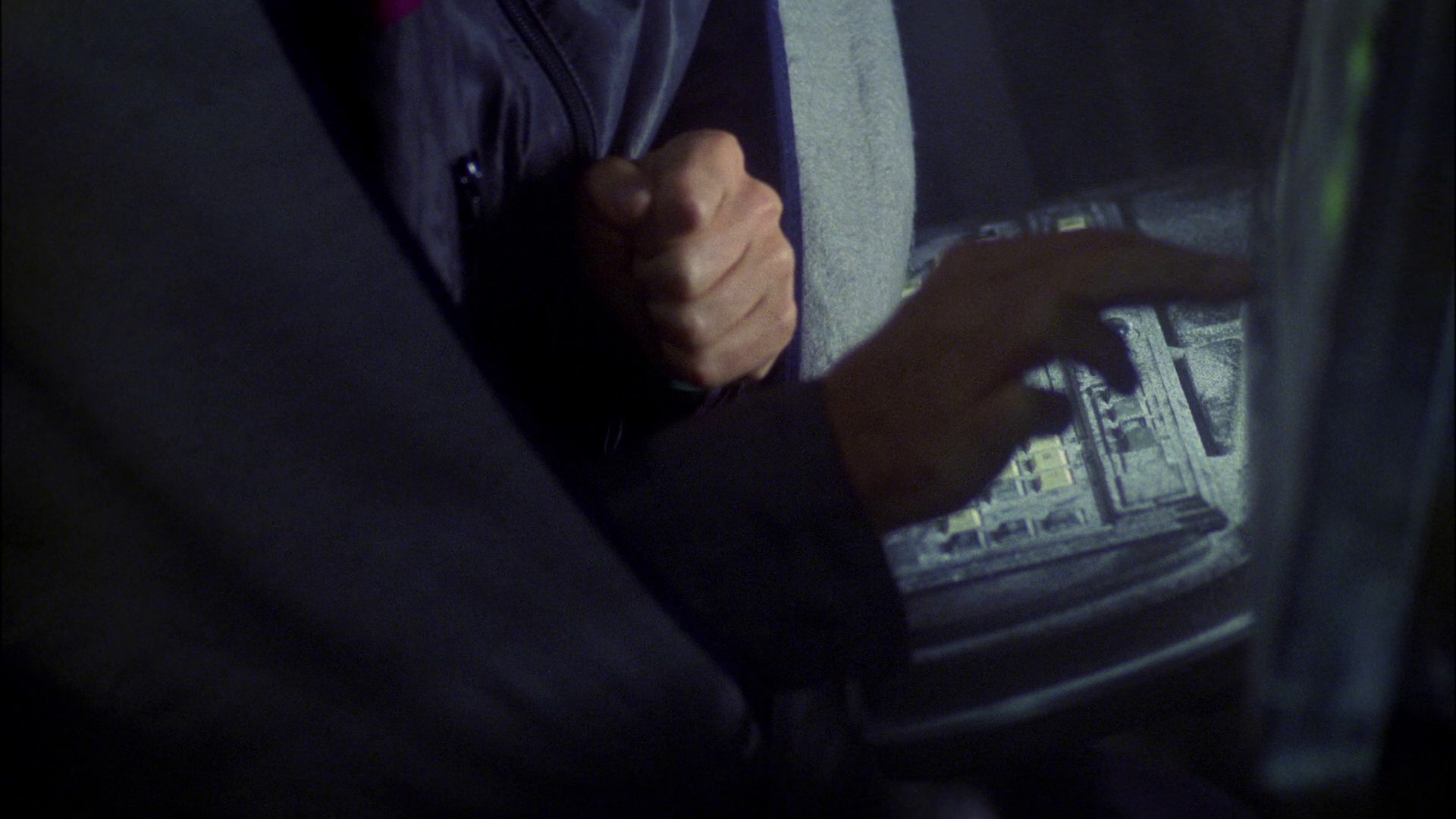 extant_StarTrek_ENT_1x16-ShuttlepodOne_2943.jpg