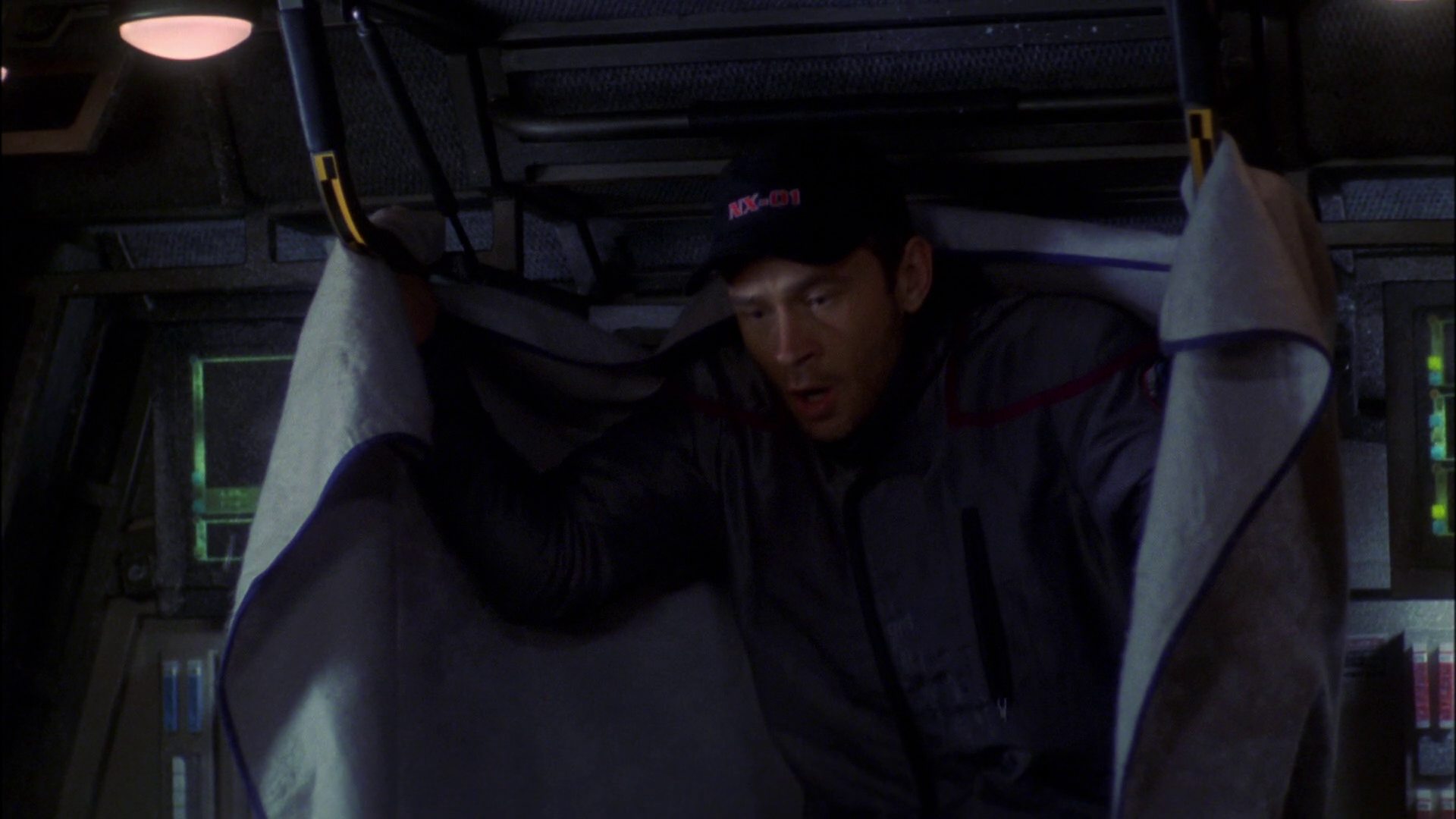 extant_StarTrek_ENT_1x16-ShuttlepodOne_3155.jpg