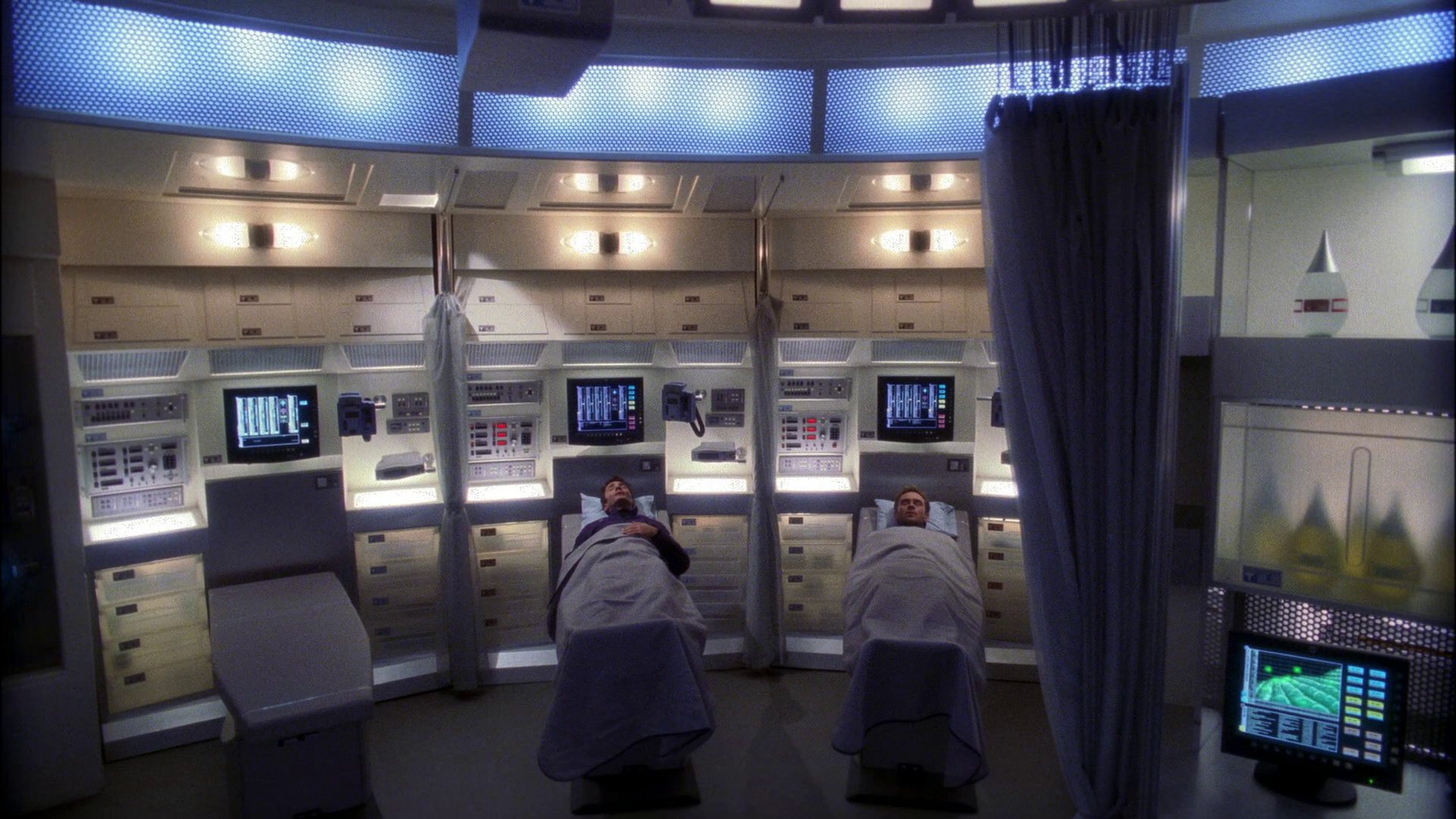 extant_StarTrek_ENT_1x16-ShuttlepodOne_3673.jpg
