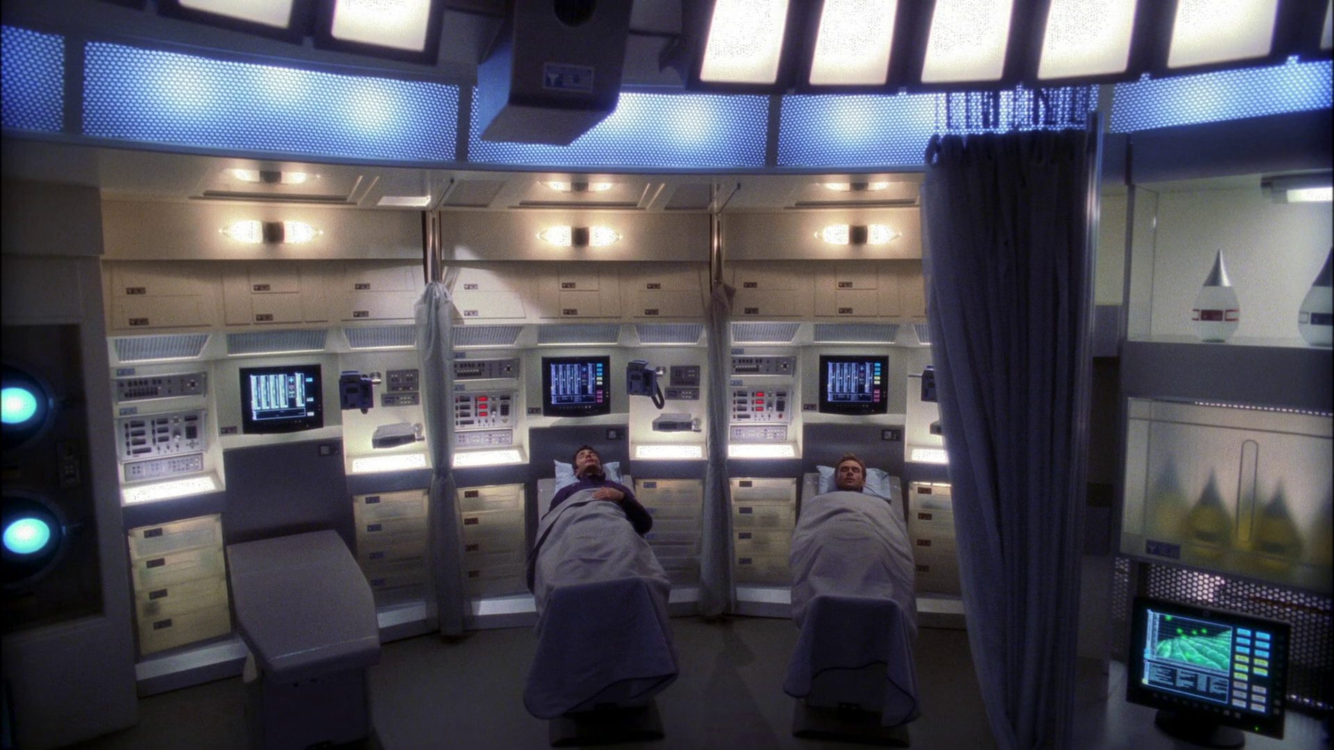 extant_StarTrek_ENT_1x16-ShuttlepodOne_3675.jpg