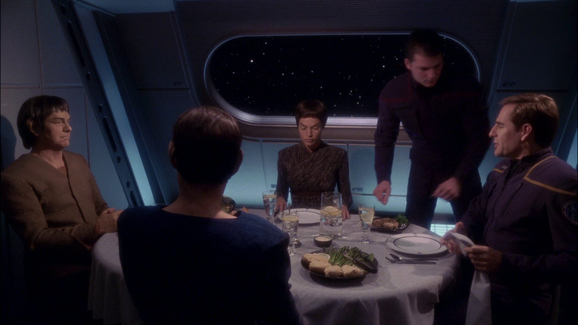 extant_StarTrek_ENT_1x17-Fusion_0341.jpg
