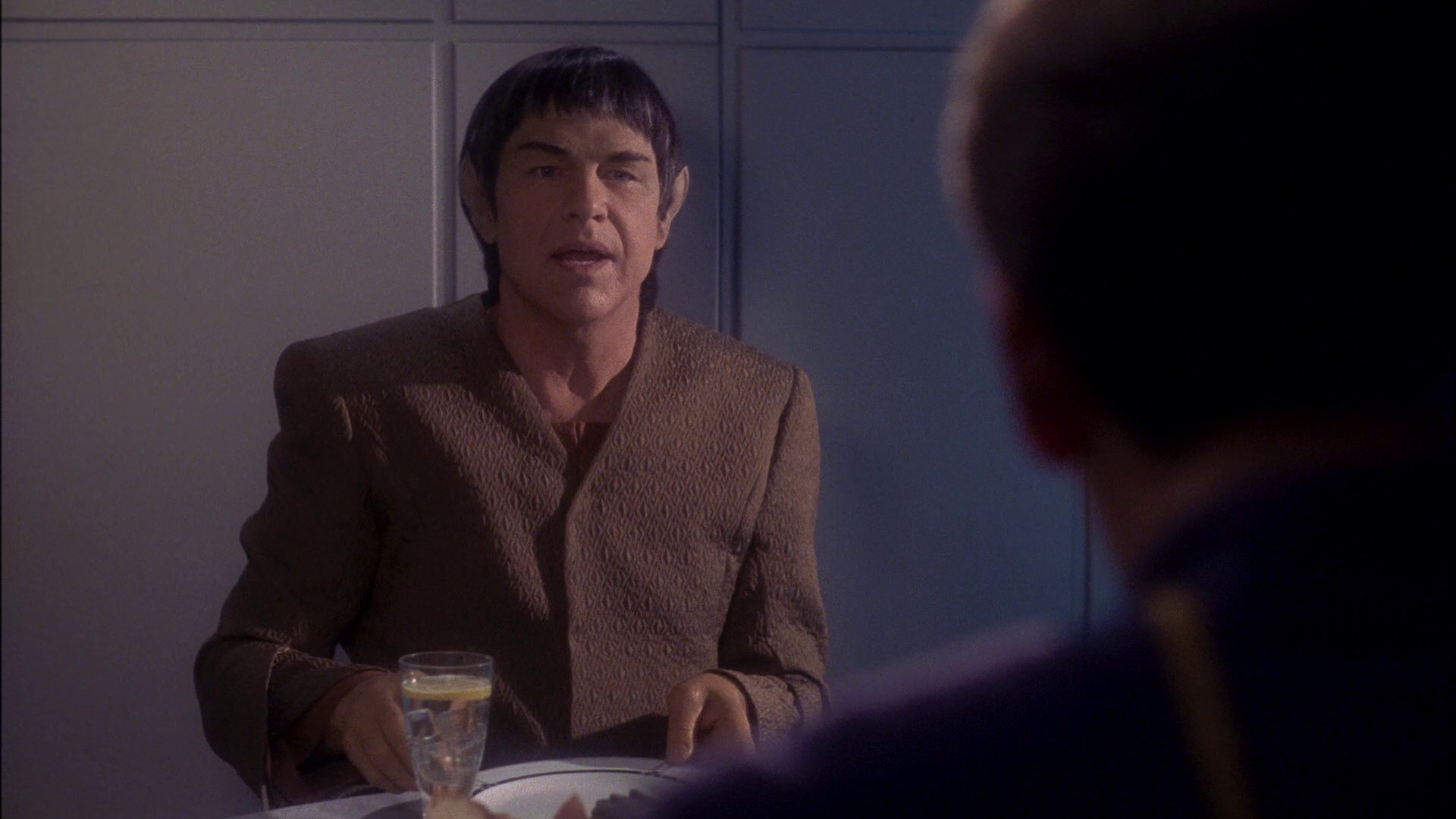 extant_StarTrek_ENT_1x17-Fusion_0359.jpg