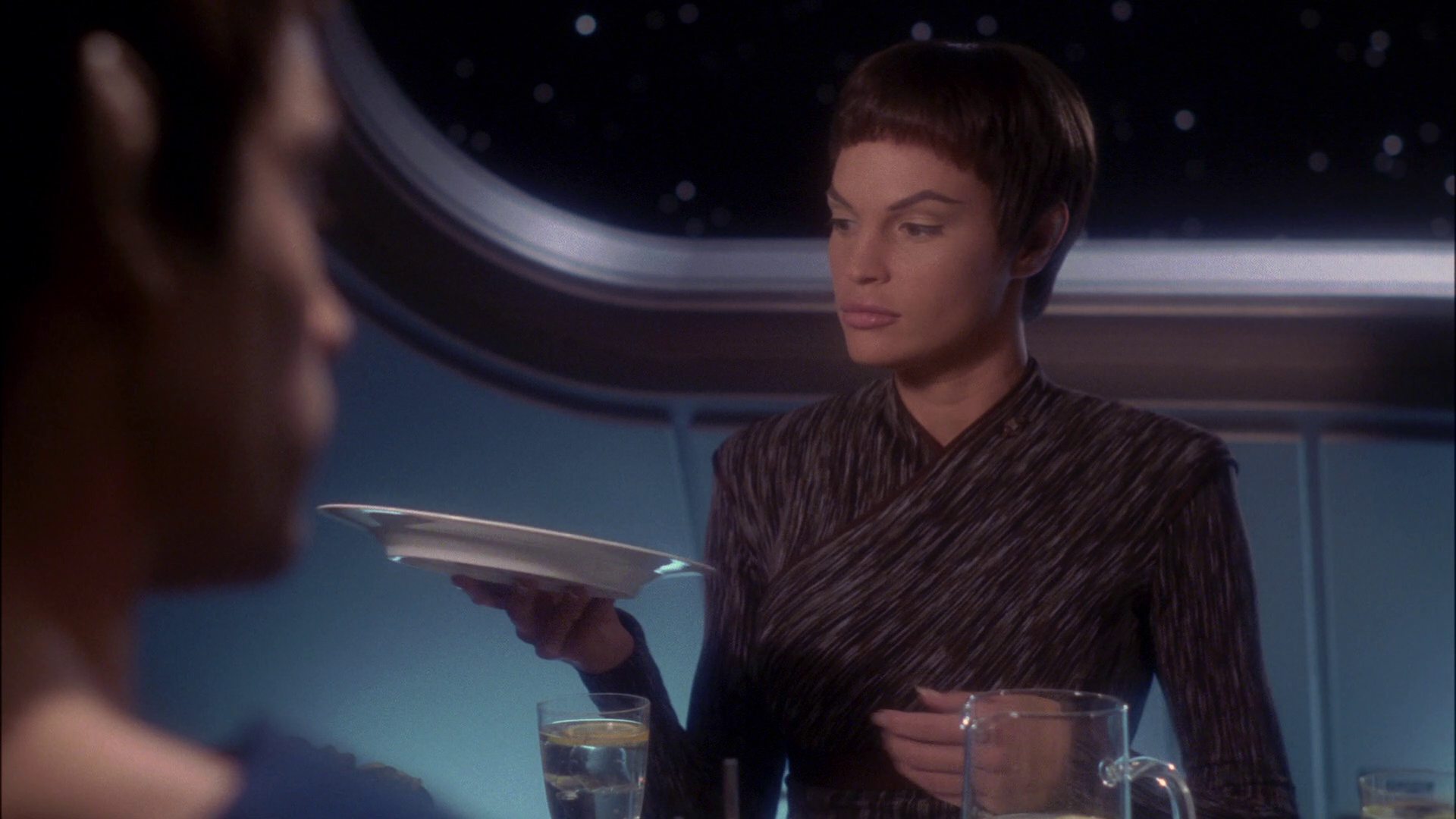 extant_StarTrek_ENT_1x17-Fusion_0367.jpg