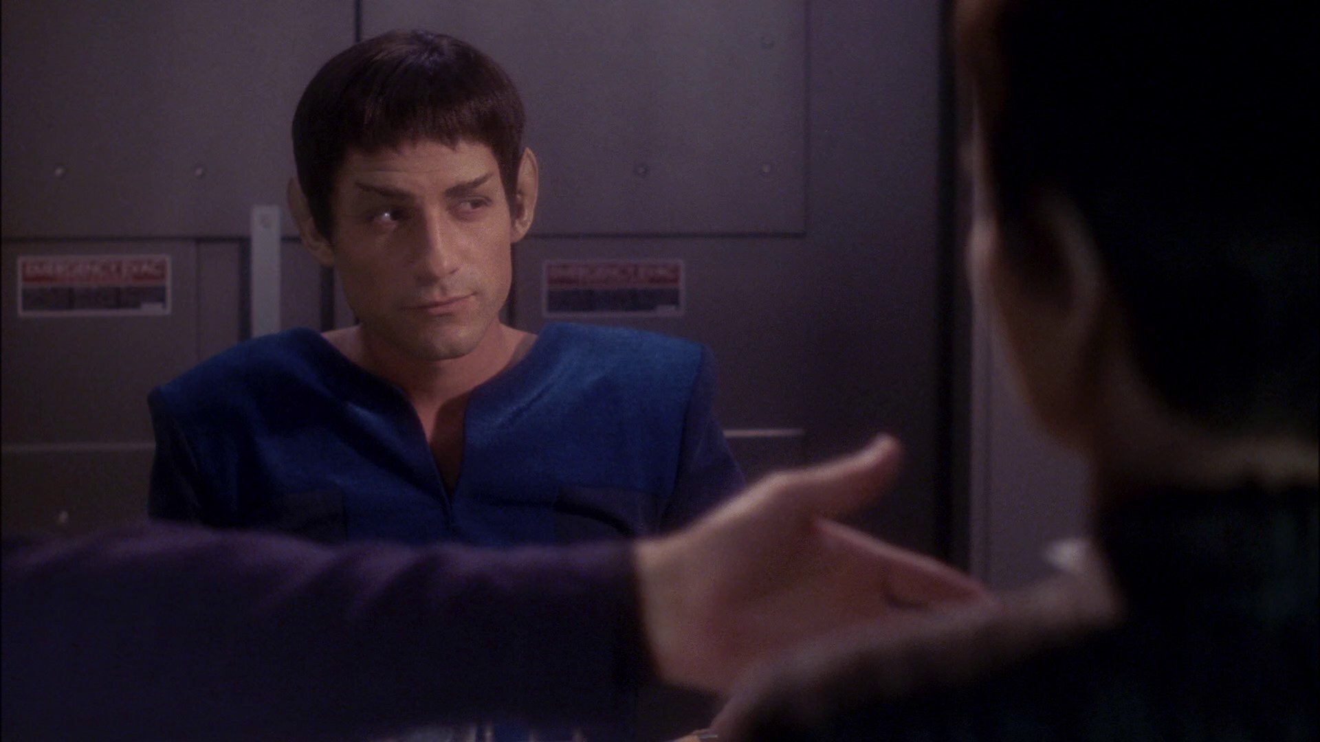 extant_StarTrek_ENT_1x17-Fusion_0385.jpg