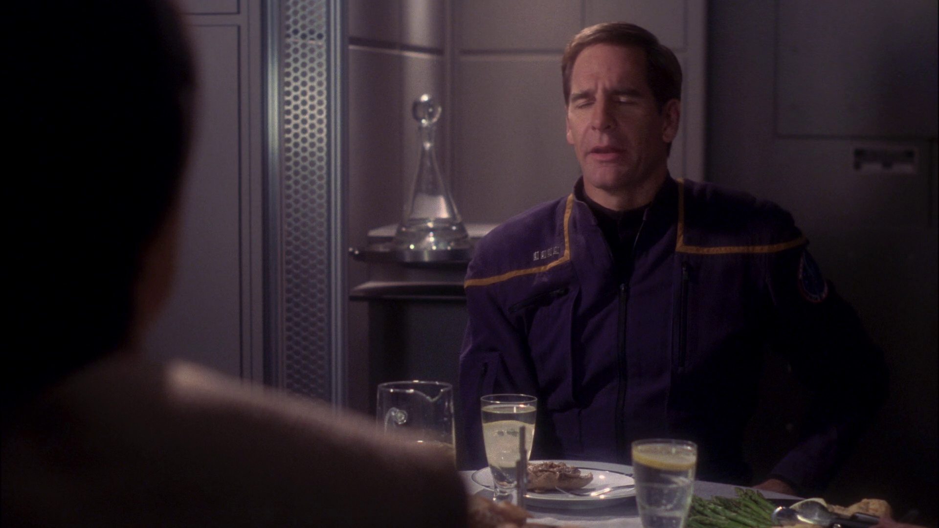 extant_StarTrek_ENT_1x17-Fusion_0391.jpg