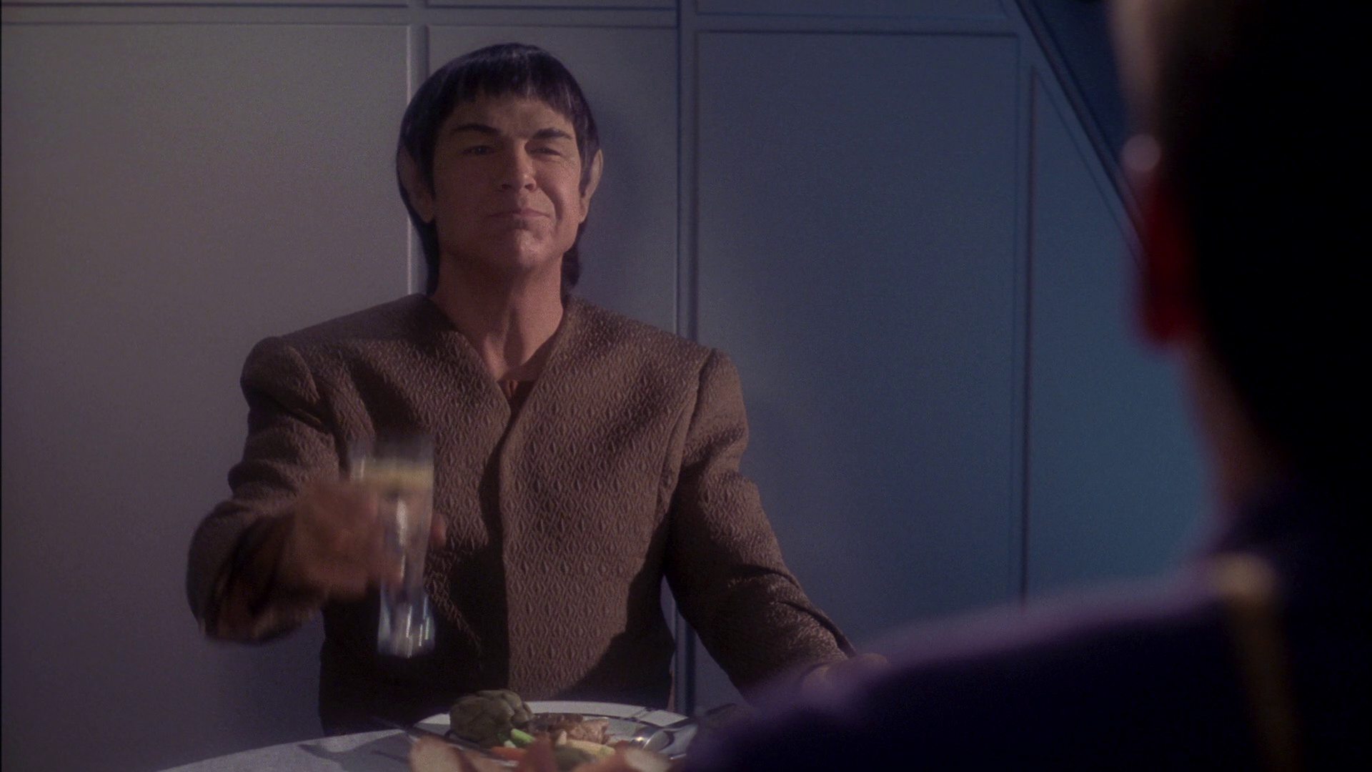 extant_StarTrek_ENT_1x17-Fusion_0526.jpg