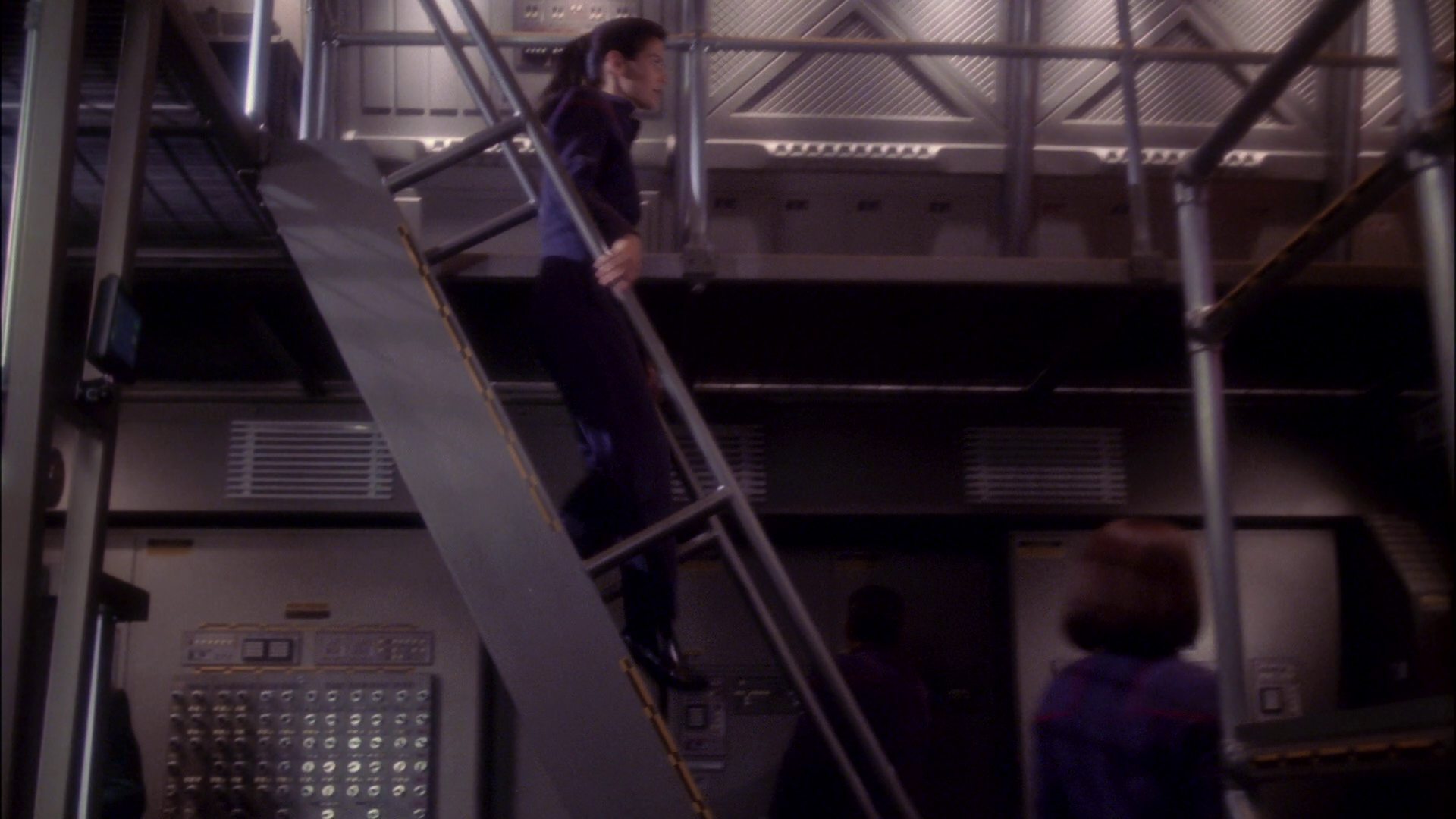 extant_StarTrek_ENT_1x17-Fusion_0538.jpg
