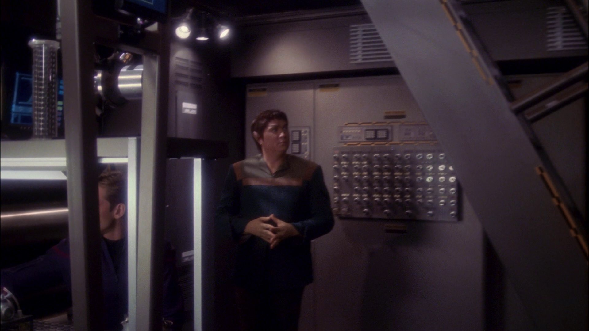 extant_StarTrek_ENT_1x17-Fusion_0541.jpg