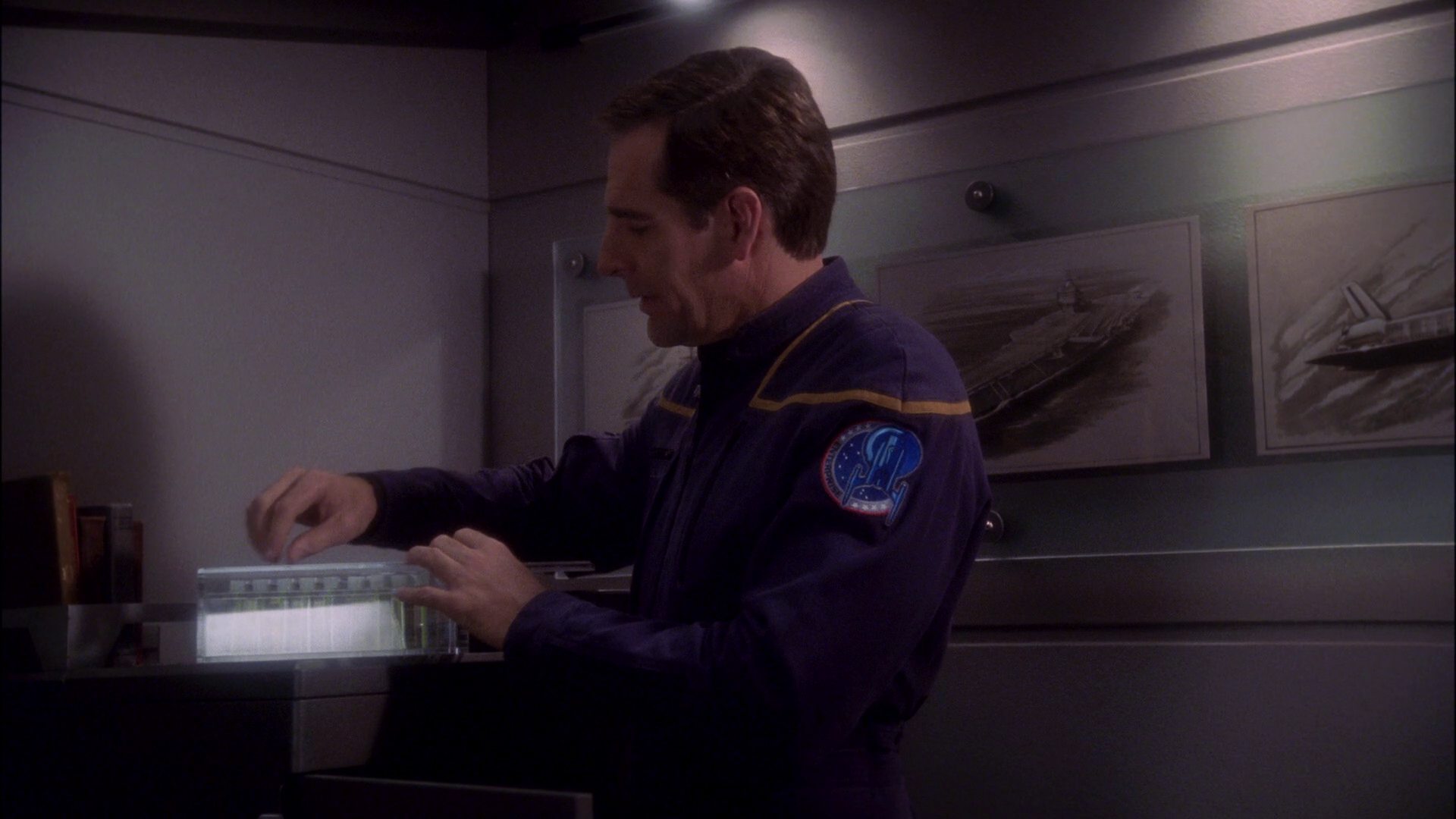 extant_StarTrek_ENT_1x17-Fusion_0694.jpg