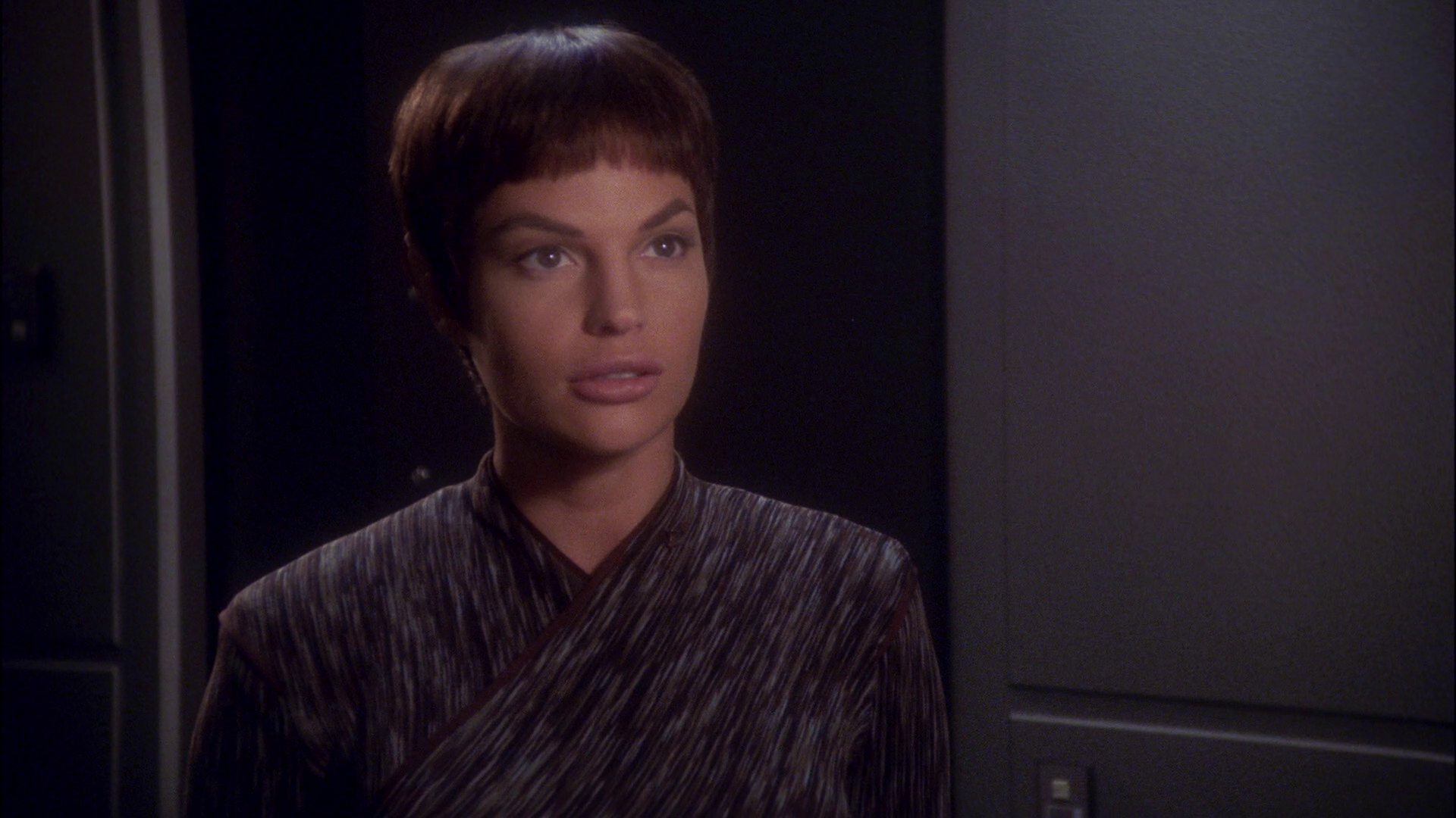 extant_StarTrek_ENT_1x17-Fusion_0736.jpg