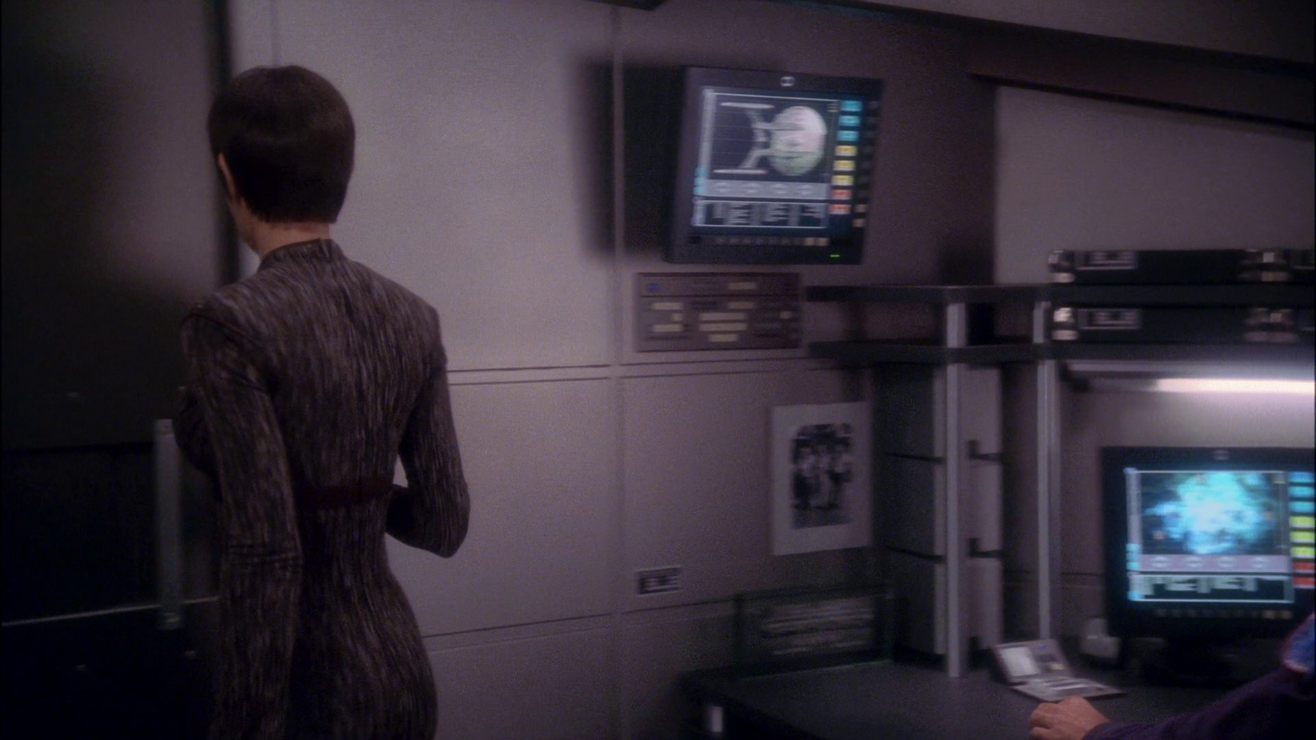 extant_StarTrek_ENT_1x17-Fusion_0768.jpg
