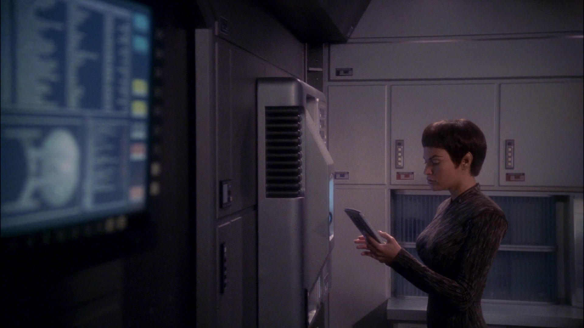 extant_StarTrek_ENT_1x17-Fusion_0780.jpg