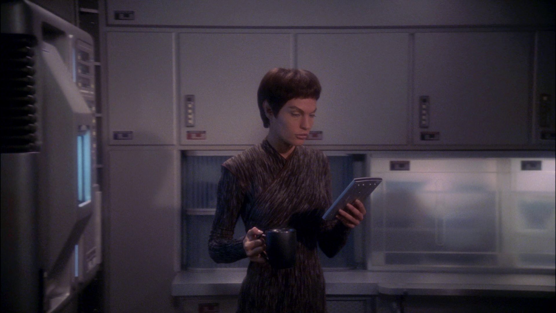 extant_StarTrek_ENT_1x17-Fusion_0790.jpg