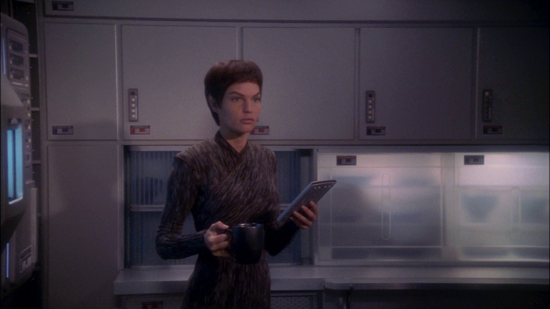 extant_StarTrek_ENT_1x17-Fusion_0791.jpg