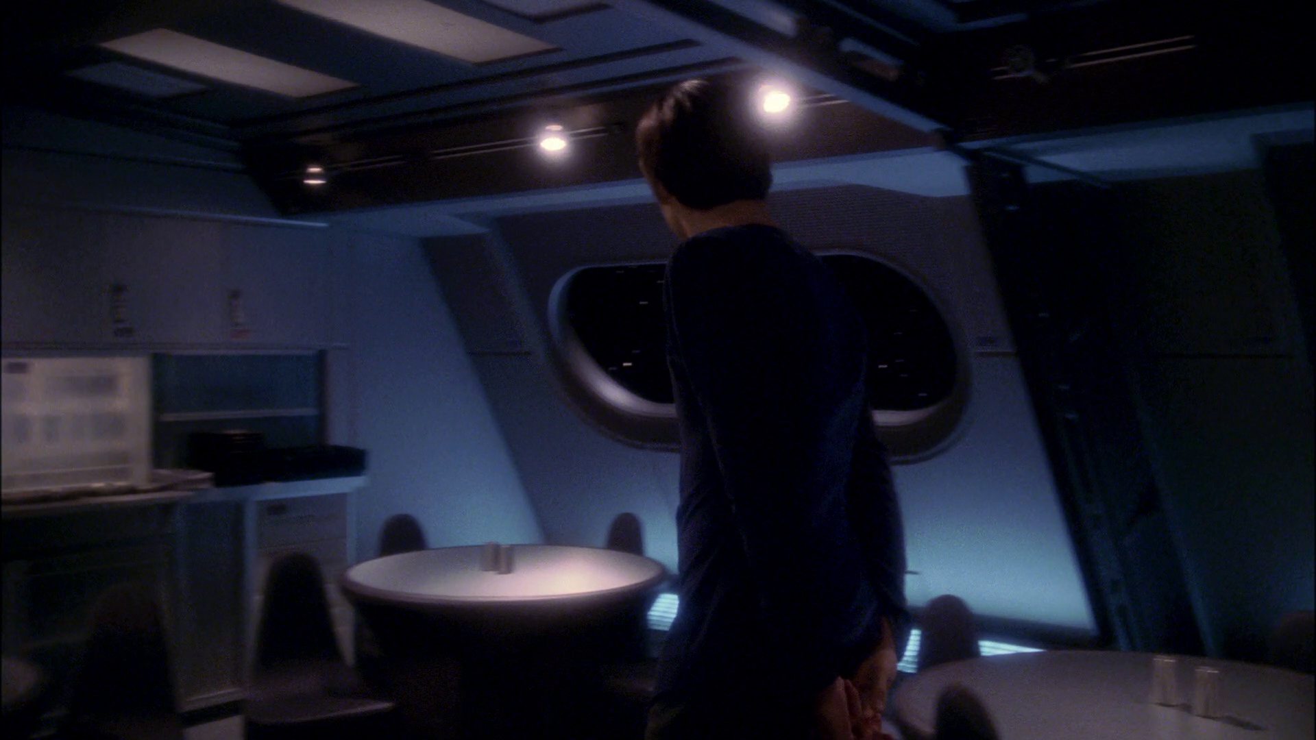extant_StarTrek_ENT_1x17-Fusion_0802.jpg