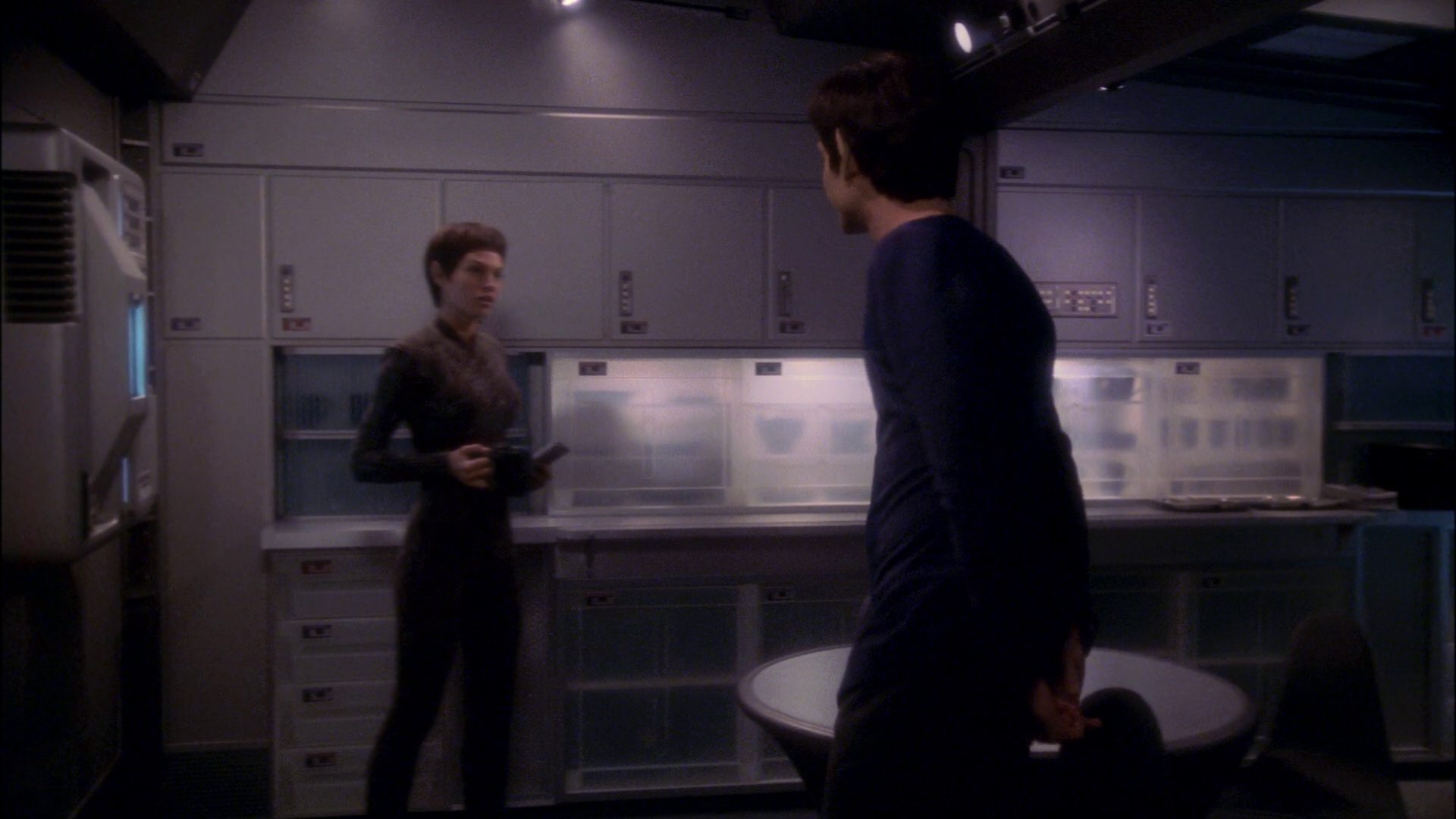 extant_StarTrek_ENT_1x17-Fusion_0808.jpg