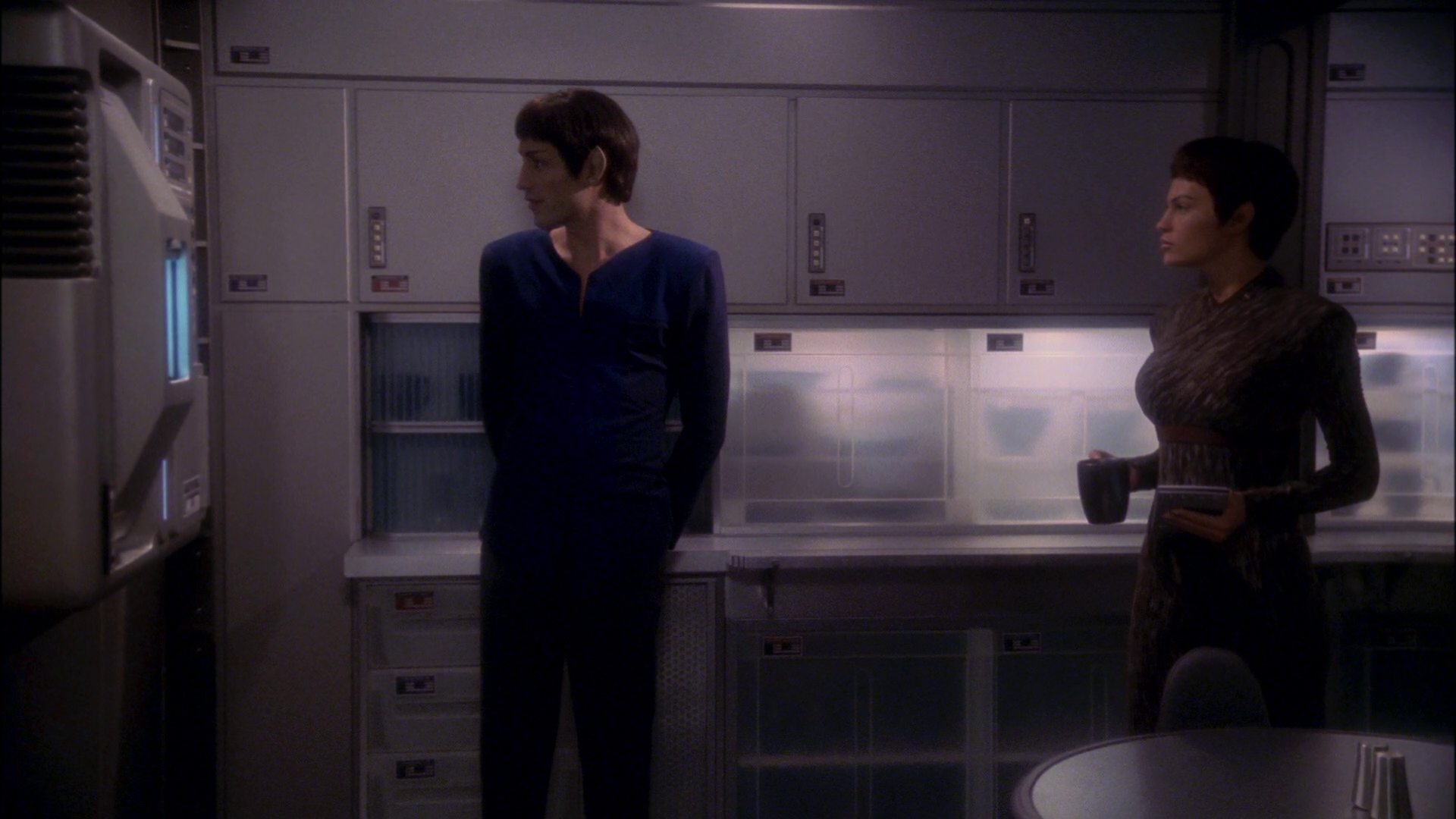extant_StarTrek_ENT_1x17-Fusion_0820.jpg