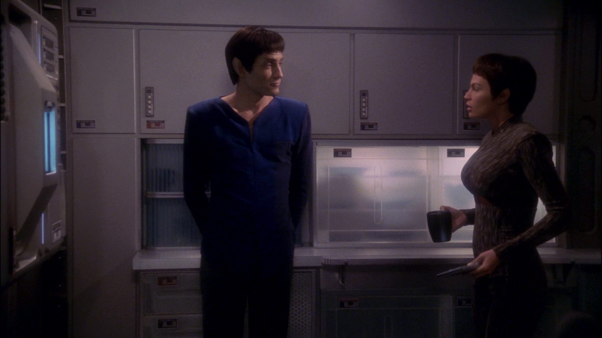 extant_StarTrek_ENT_1x17-Fusion_0826.jpg