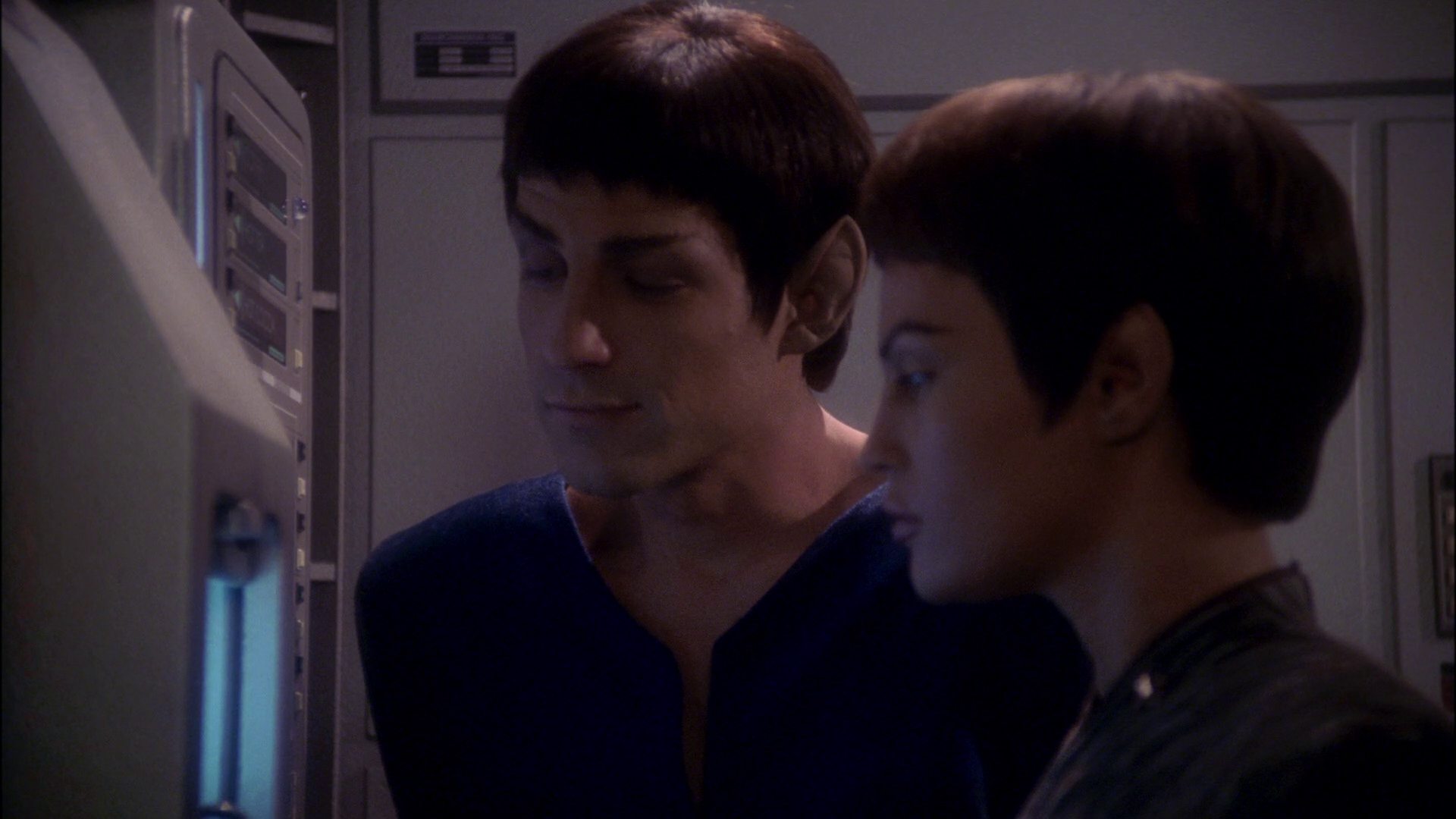 extant_StarTrek_ENT_1x17-Fusion_0869.jpg