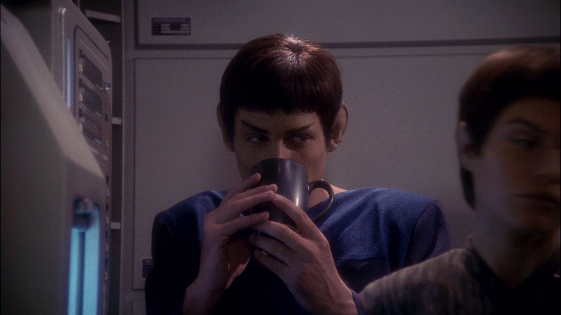 extant_StarTrek_ENT_1x17-Fusion_0880.jpg