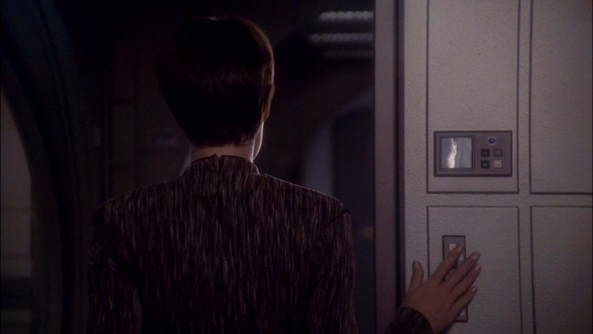 extant_StarTrek_ENT_1x17-Fusion_0924.jpg