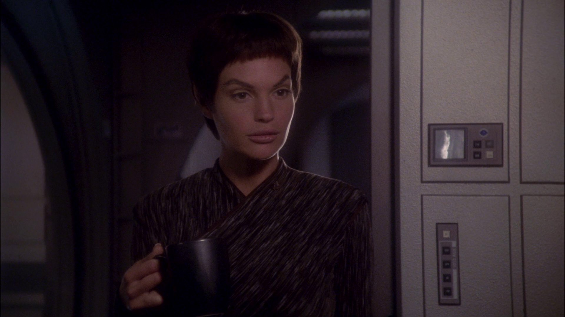 extant_StarTrek_ENT_1x17-Fusion_0957.jpg