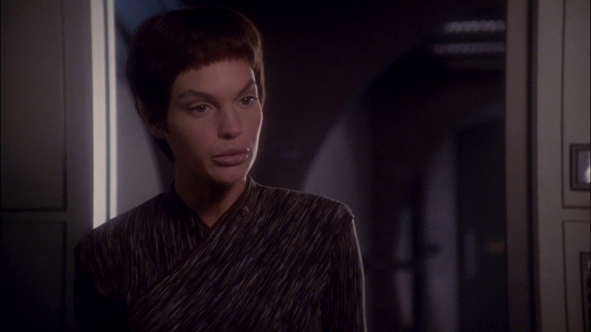 extant_StarTrek_ENT_1x17-Fusion_0967.jpg
