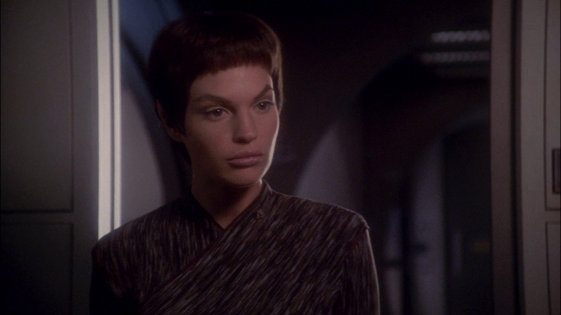 extant_StarTrek_ENT_1x17-Fusion_0968.jpg