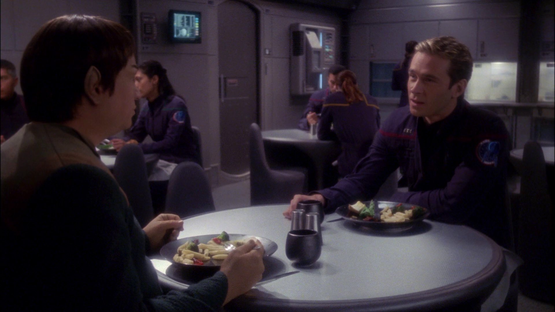 extant_StarTrek_ENT_1x17-Fusion_1351.jpg