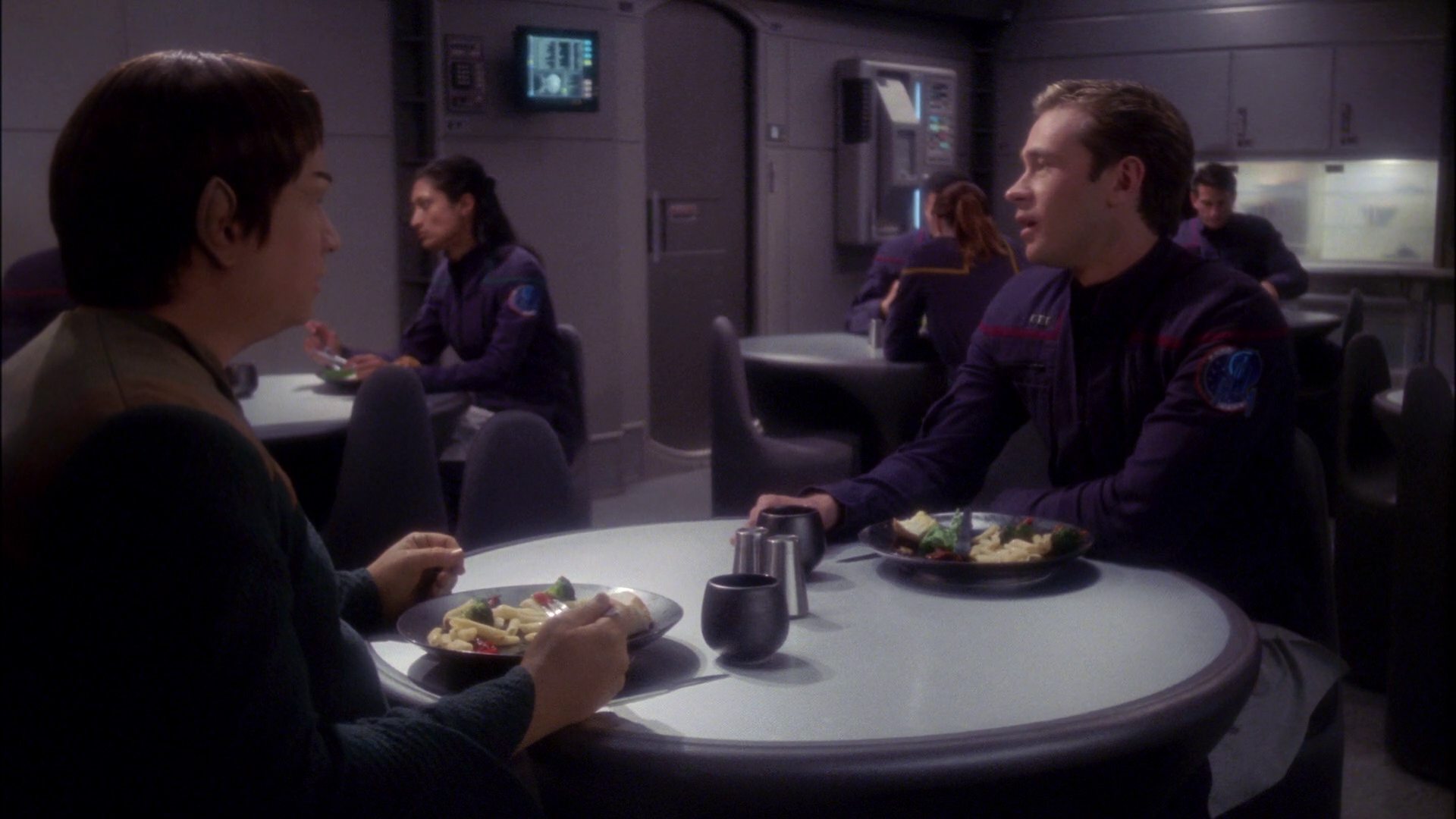 extant_StarTrek_ENT_1x17-Fusion_1353.jpg