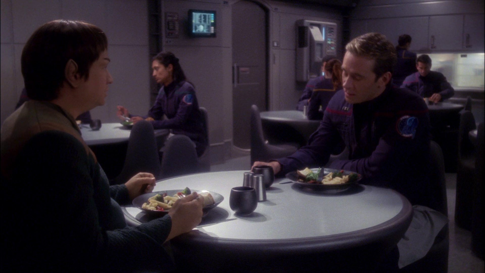 extant_StarTrek_ENT_1x17-Fusion_1354.jpg