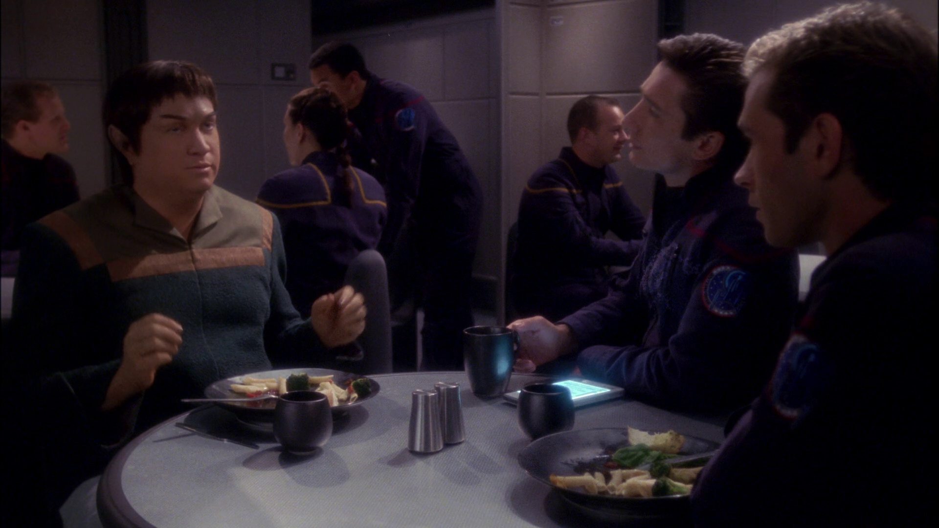 extant_StarTrek_ENT_1x17-Fusion_1480.jpg