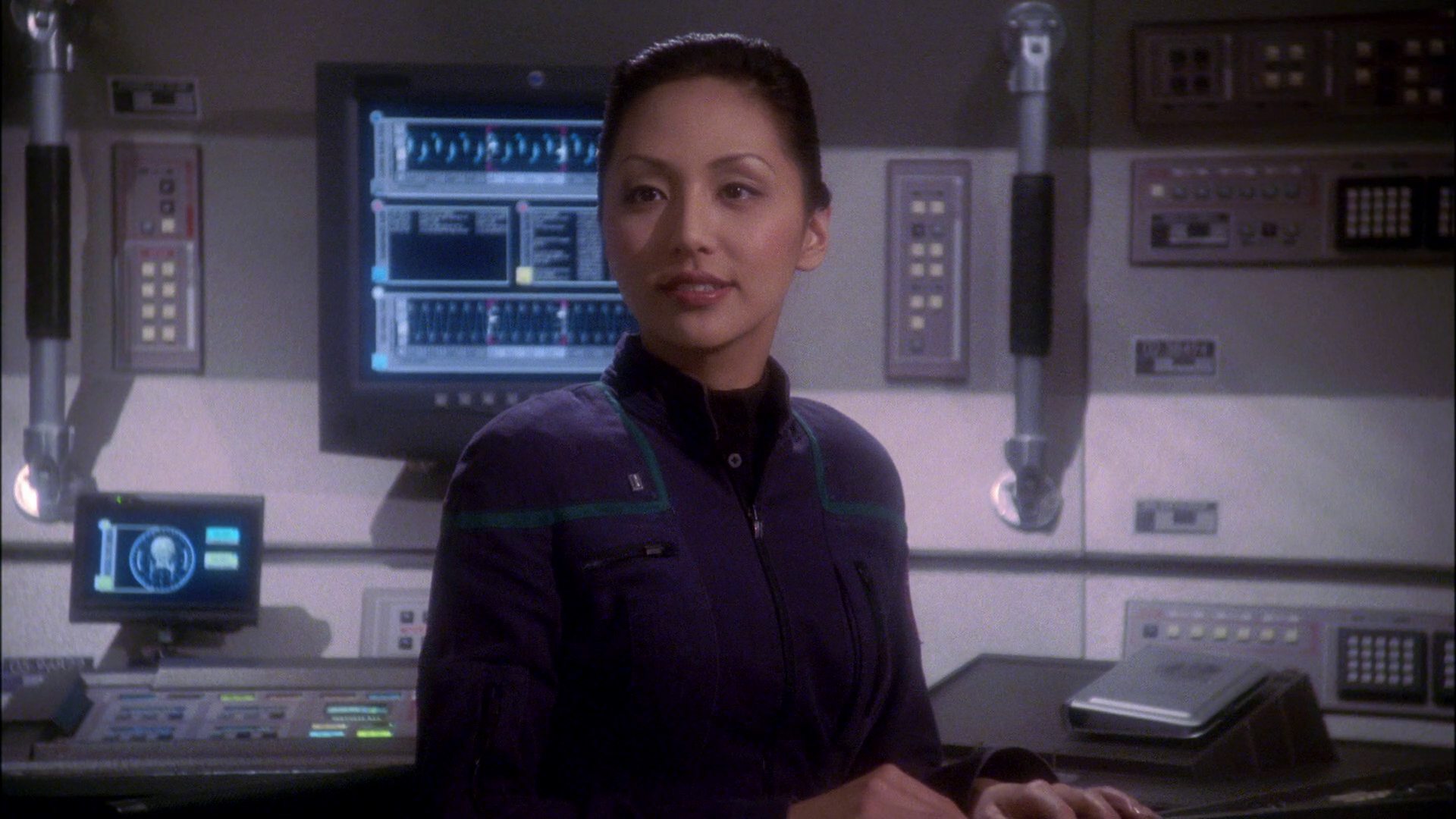 extant_StarTrek_ENT_1x17-Fusion_1539.jpg