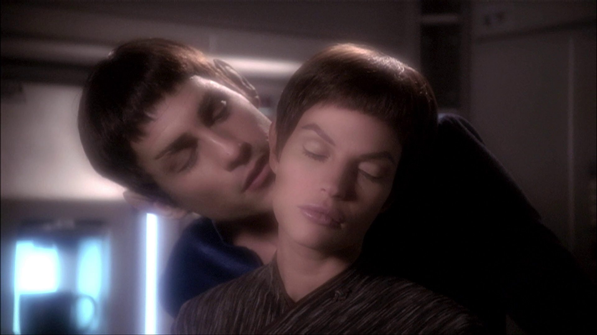 extant_StarTrek_ENT_1x17-Fusion_1698.jpg