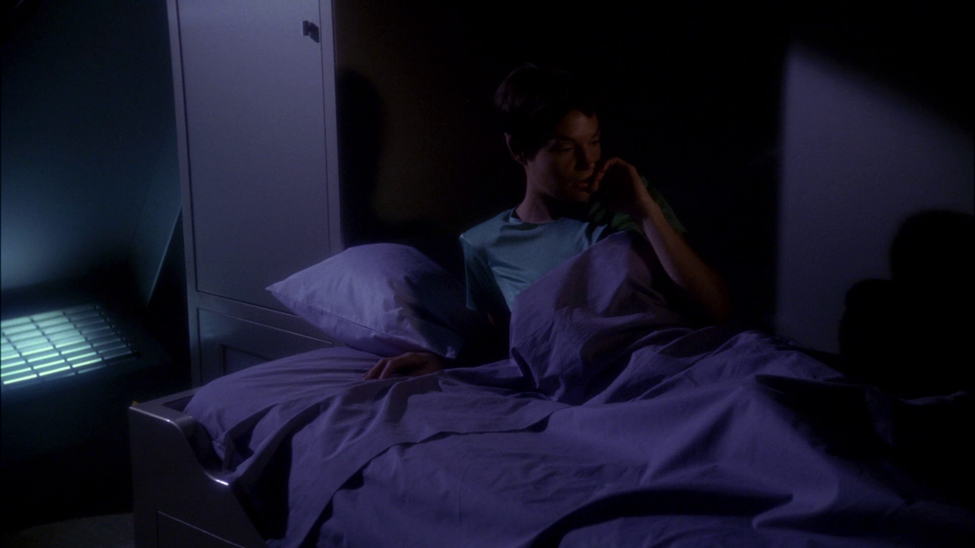 extant_StarTrek_ENT_1x17-Fusion_1797.jpg