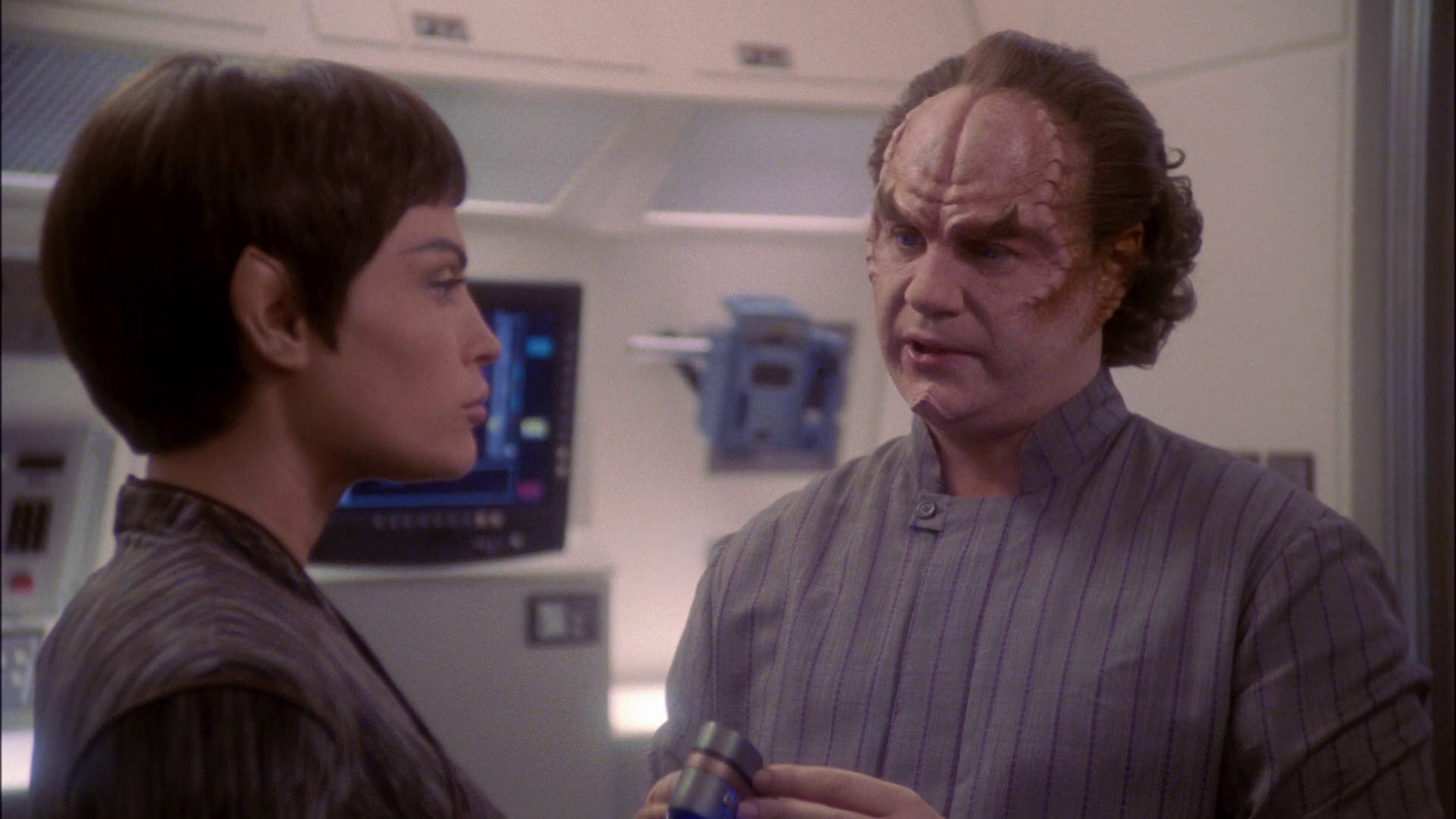 extant_StarTrek_ENT_1x17-Fusion_1817.jpg