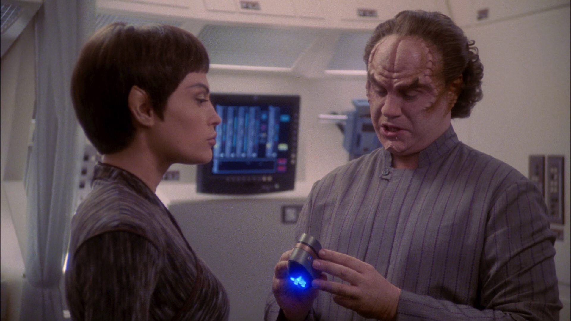 extant_StarTrek_ENT_1x17-Fusion_1821.jpg