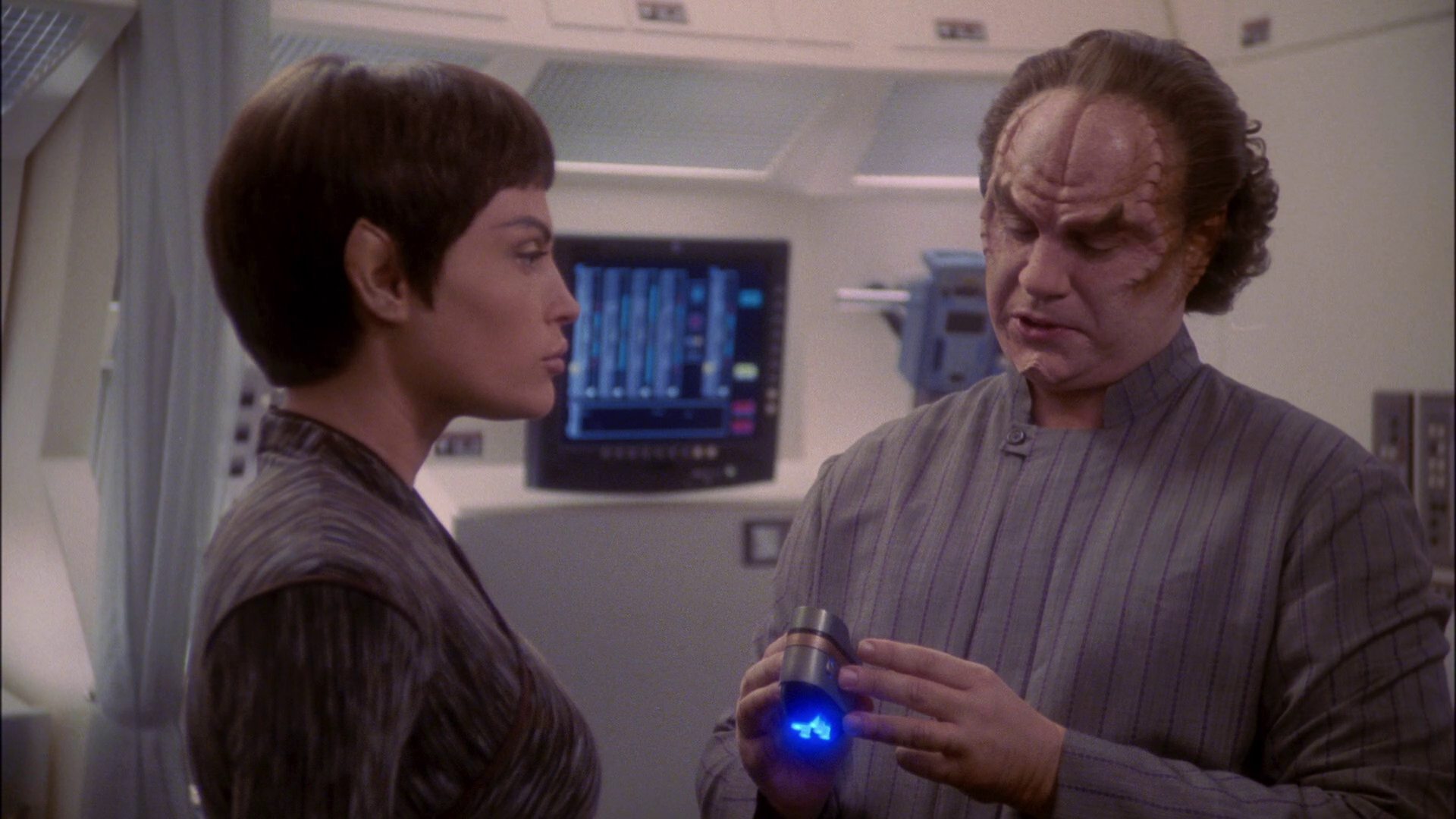 extant_StarTrek_ENT_1x17-Fusion_1827.jpg