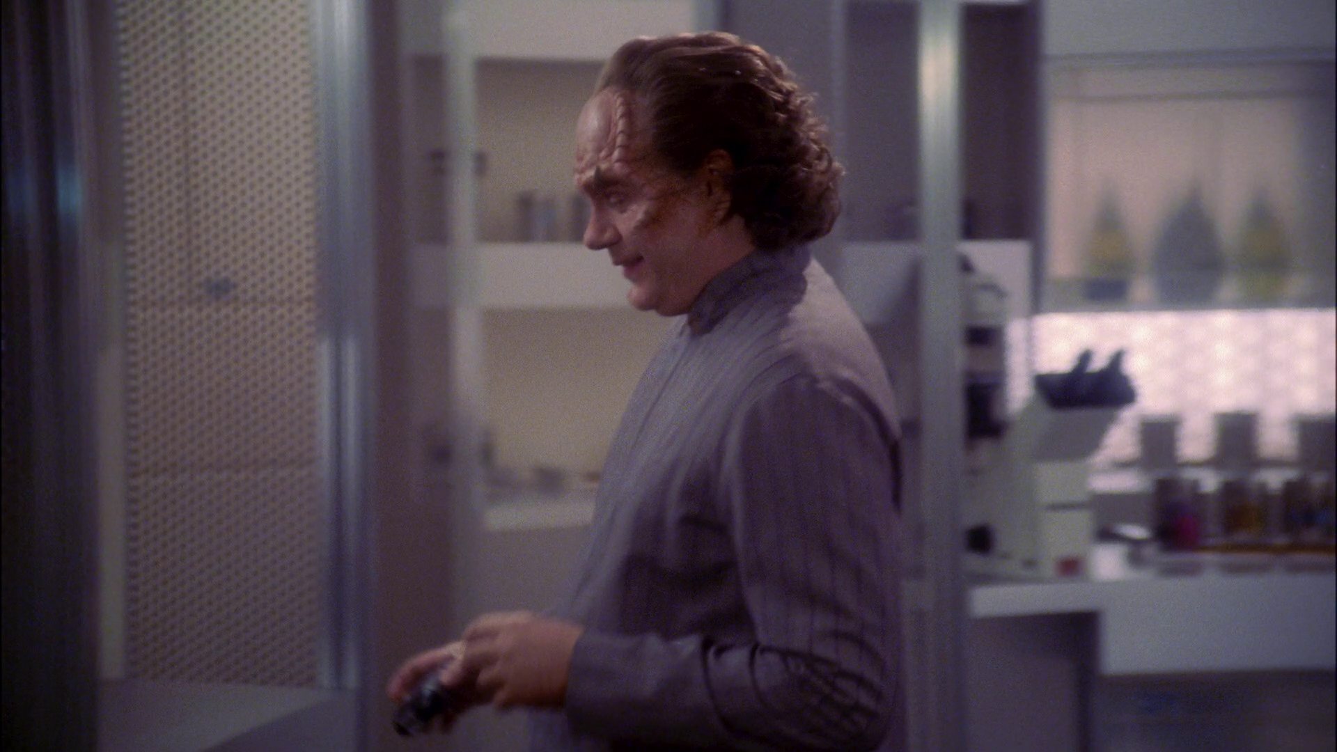 extant_StarTrek_ENT_1x17-Fusion_1875.jpg