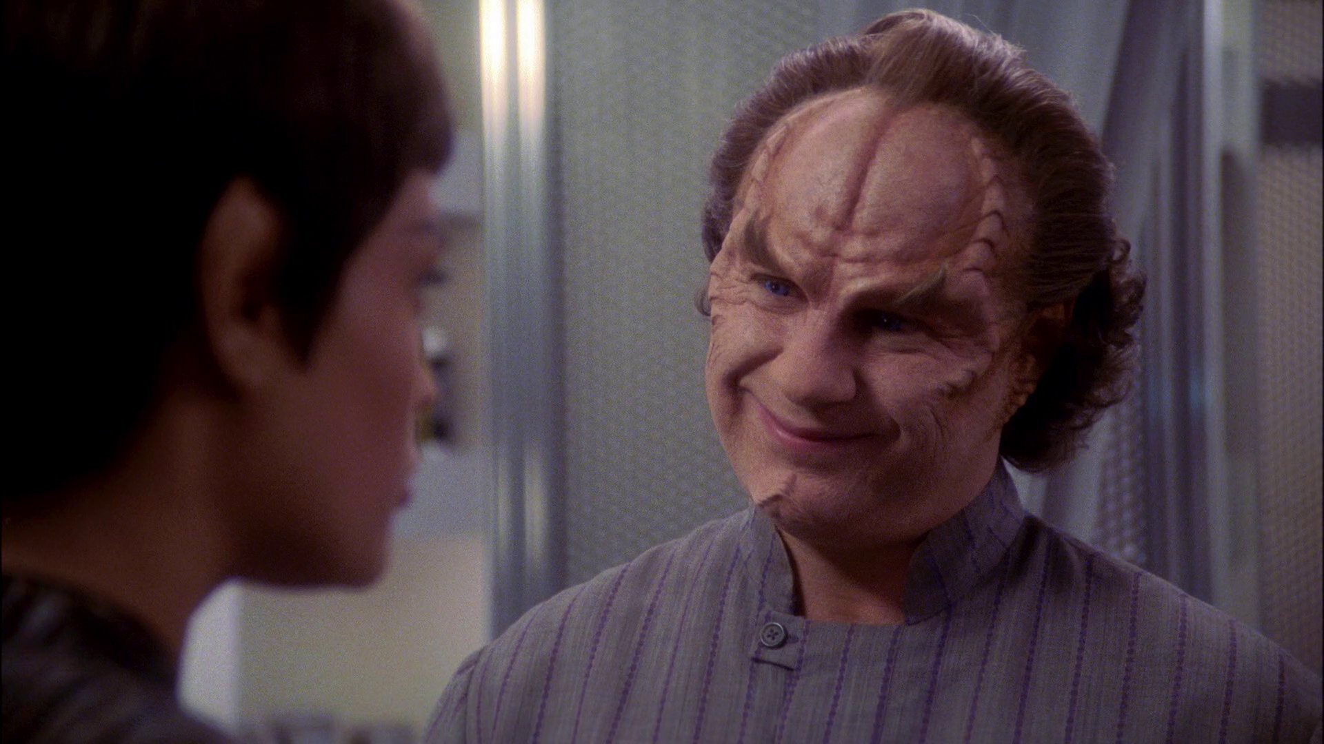 extant_StarTrek_ENT_1x17-Fusion_1976.jpg