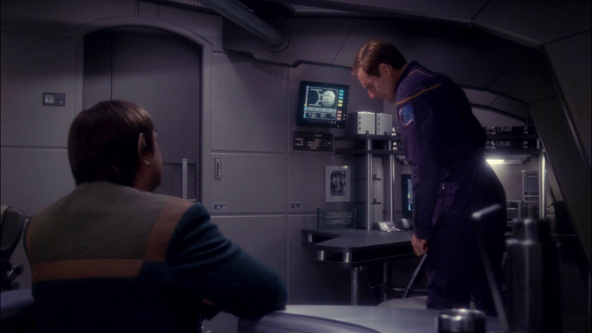 extant_StarTrek_ENT_1x17-Fusion_2029.jpg