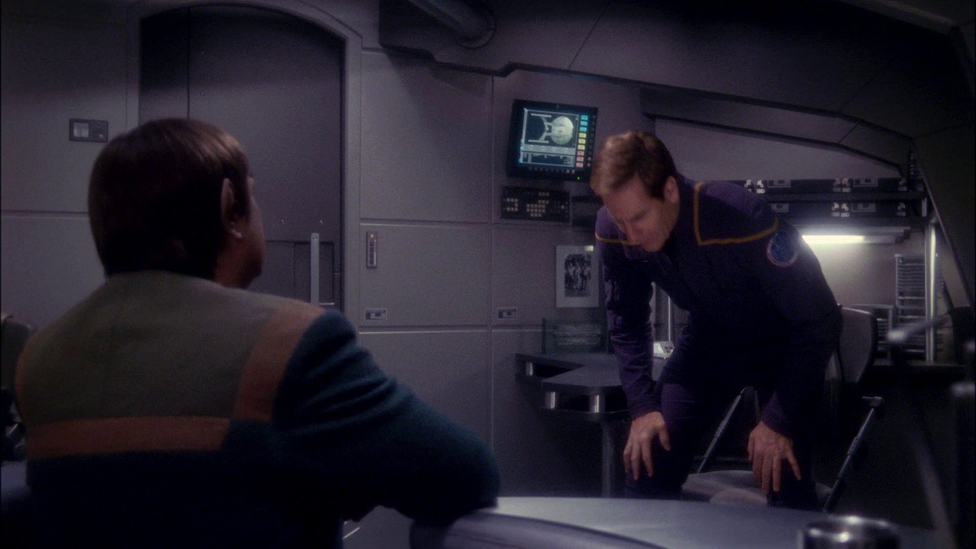 extant_StarTrek_ENT_1x17-Fusion_2032.jpg