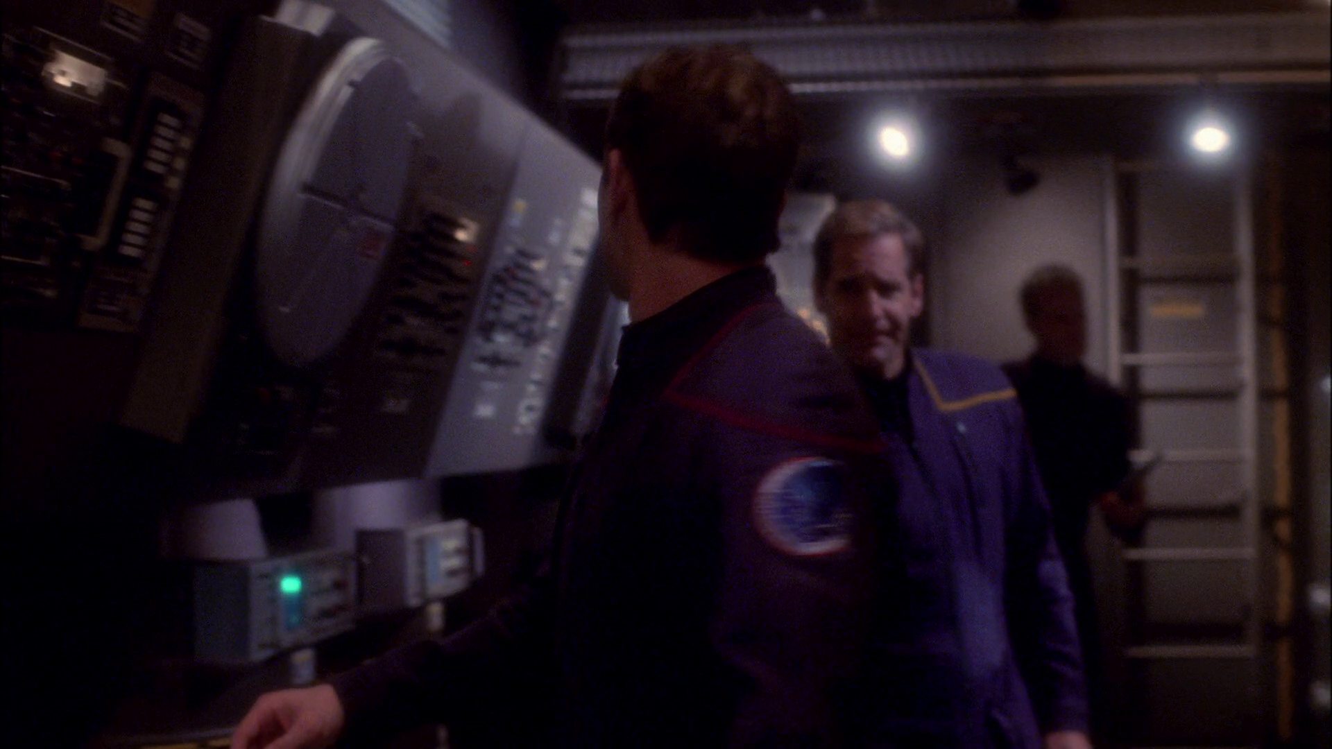 extant_StarTrek_ENT_1x17-Fusion_2409.jpg