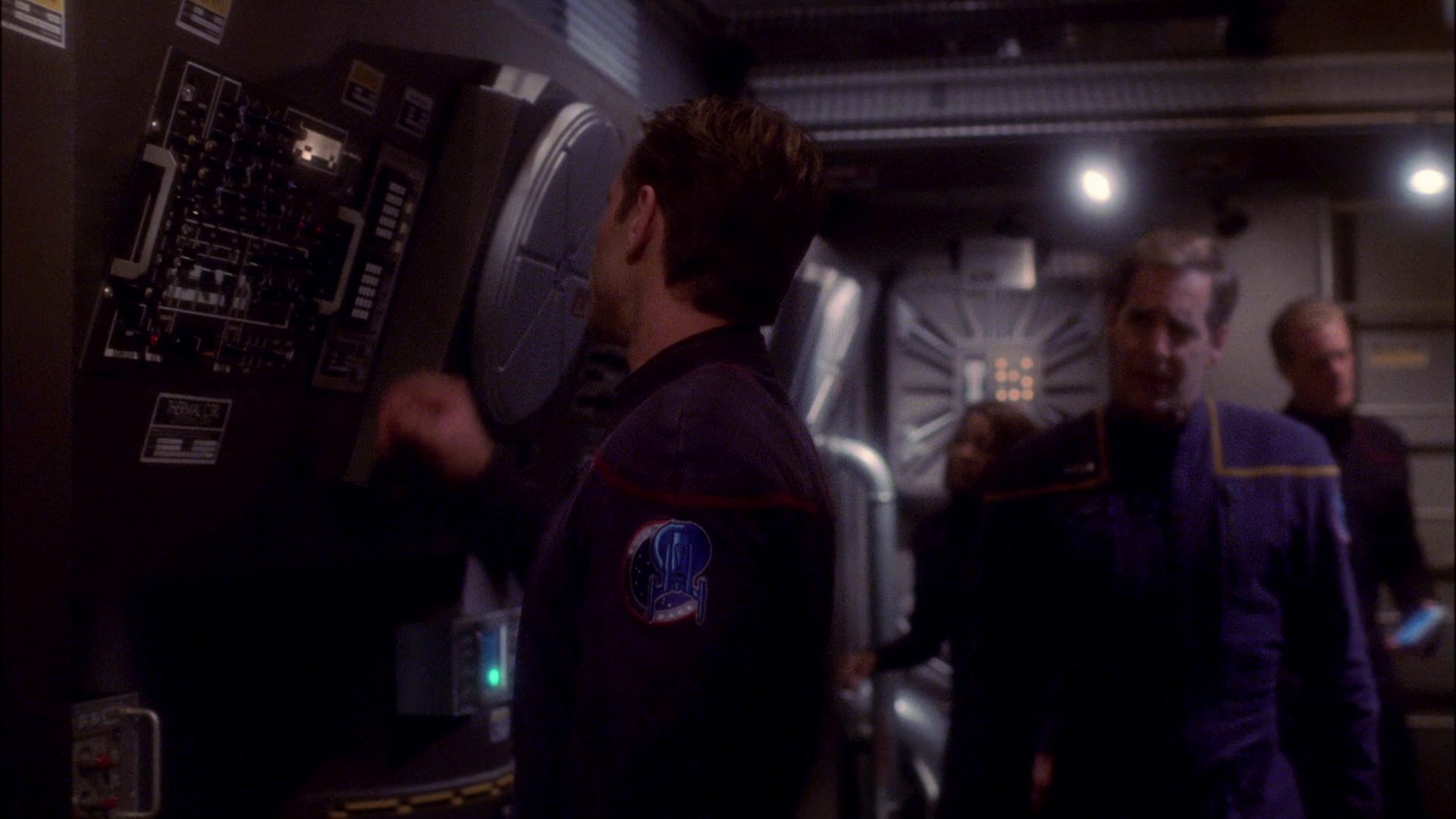 extant_StarTrek_ENT_1x17-Fusion_2410.jpg