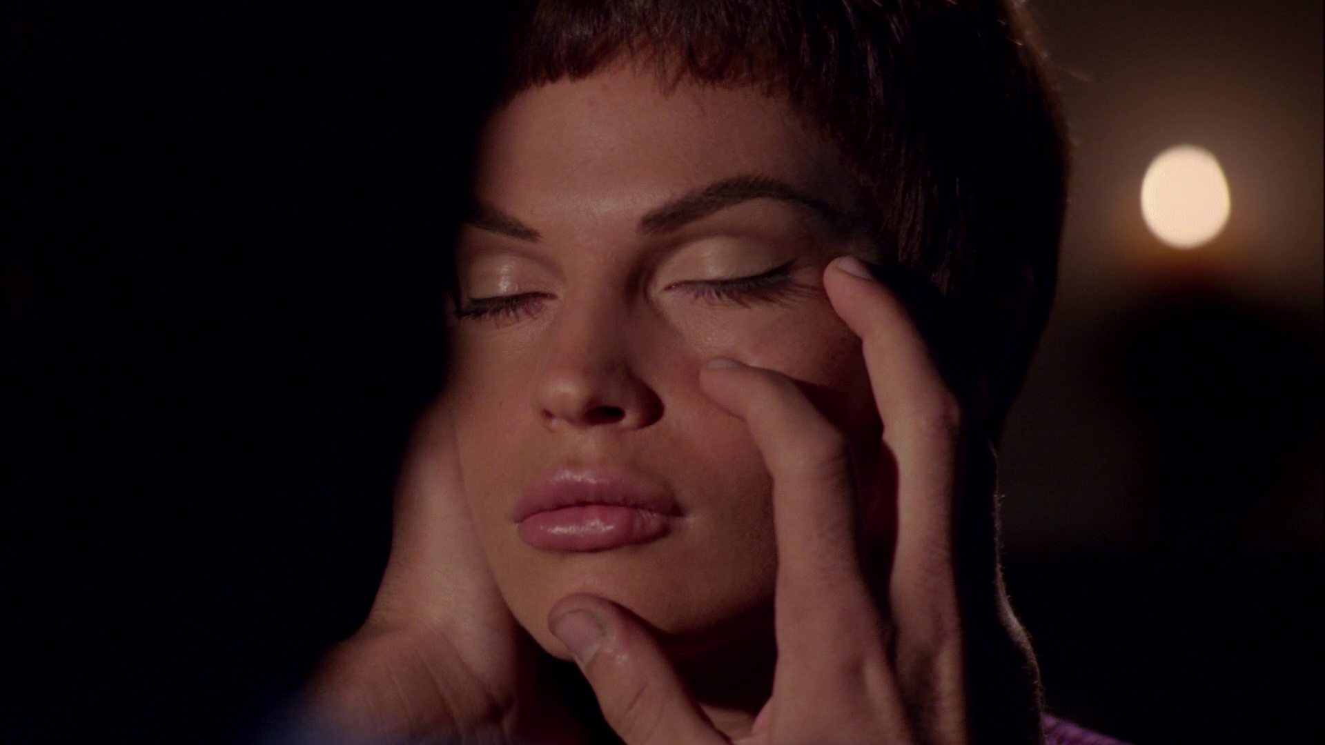extant_StarTrek_ENT_1x17-Fusion_2617.jpg